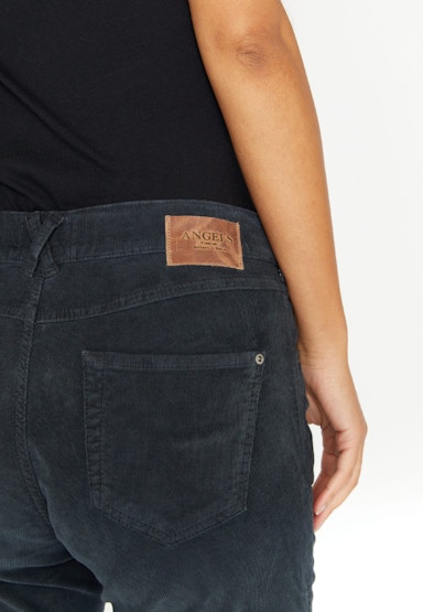Straight-Jeans Darleen in Trendfarbe