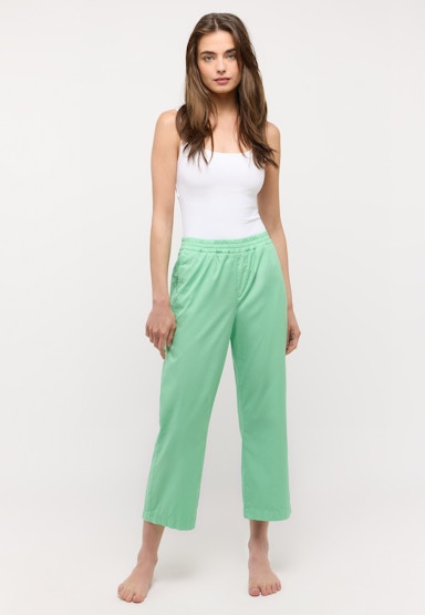Linn Jump trousers with lightweight material