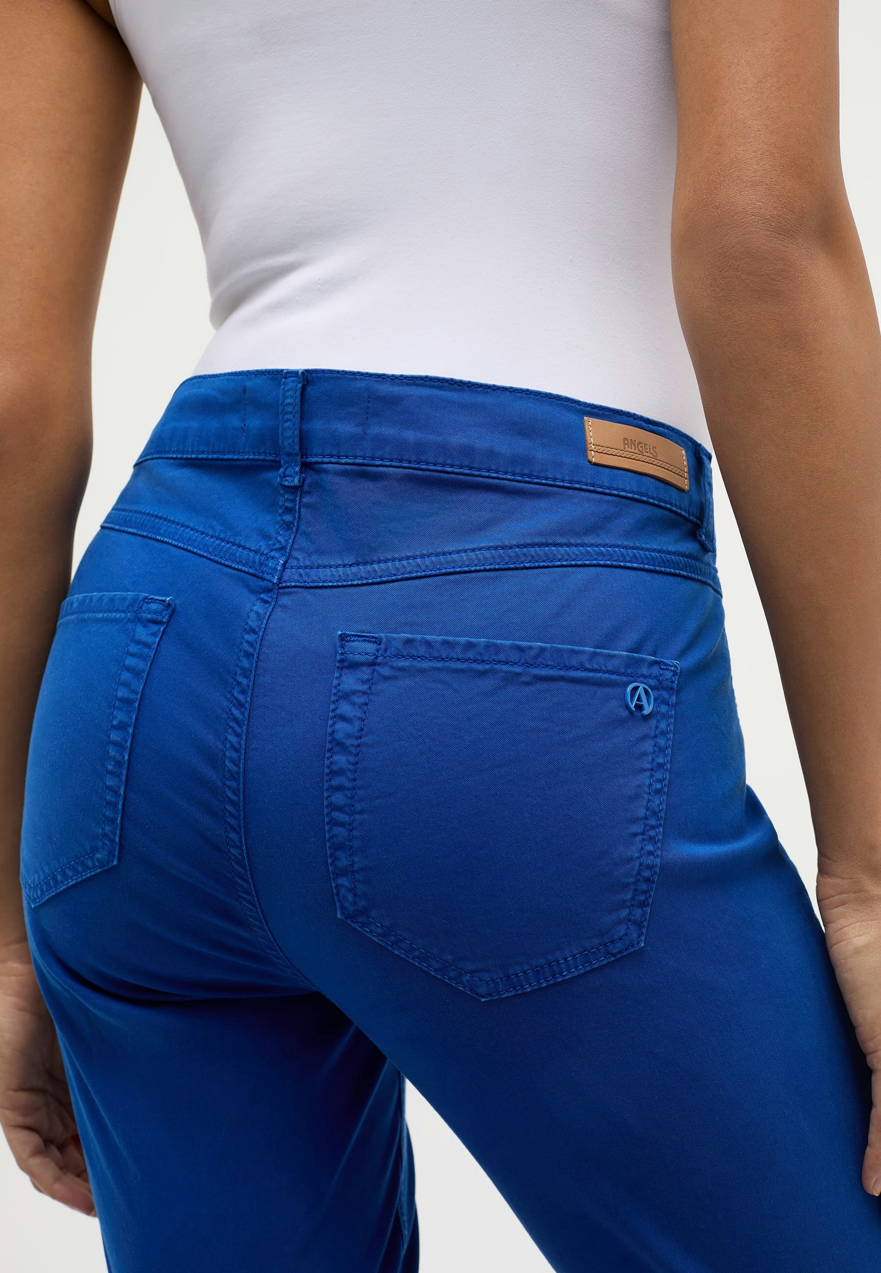 Jeans Cici with coloured denim