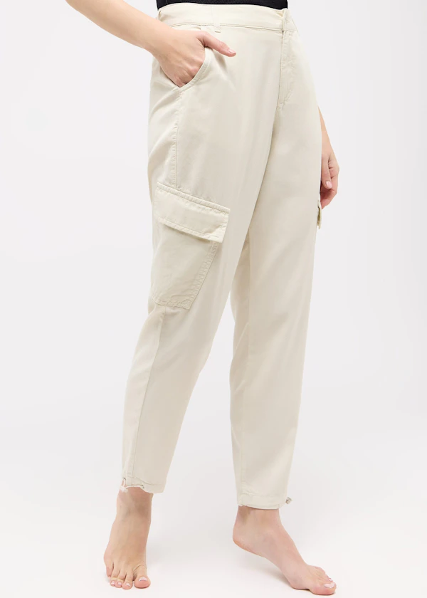 Hose Alma Crop Cargo mit Summer Tencel