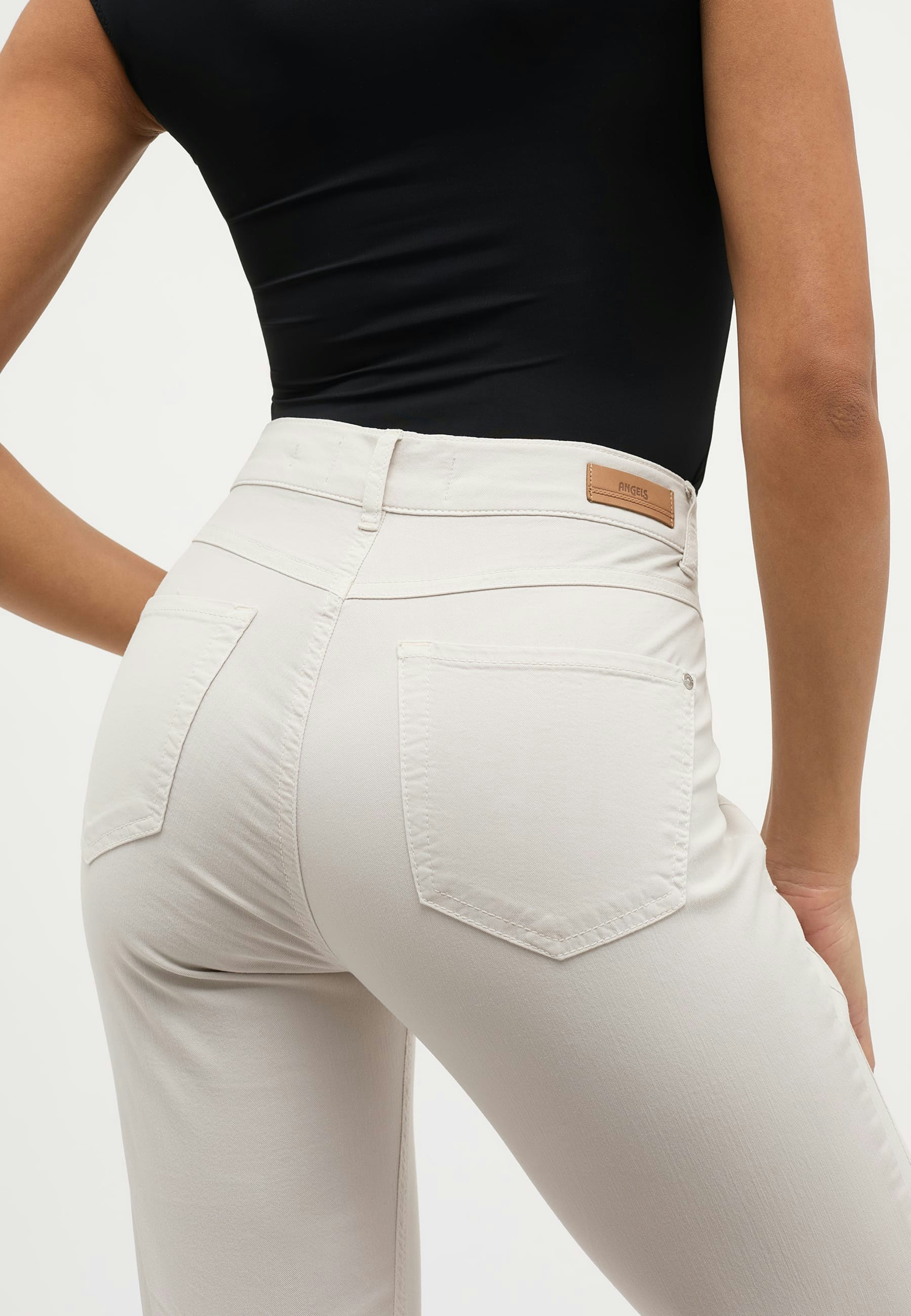 Jeans Cici Detail with colored denim