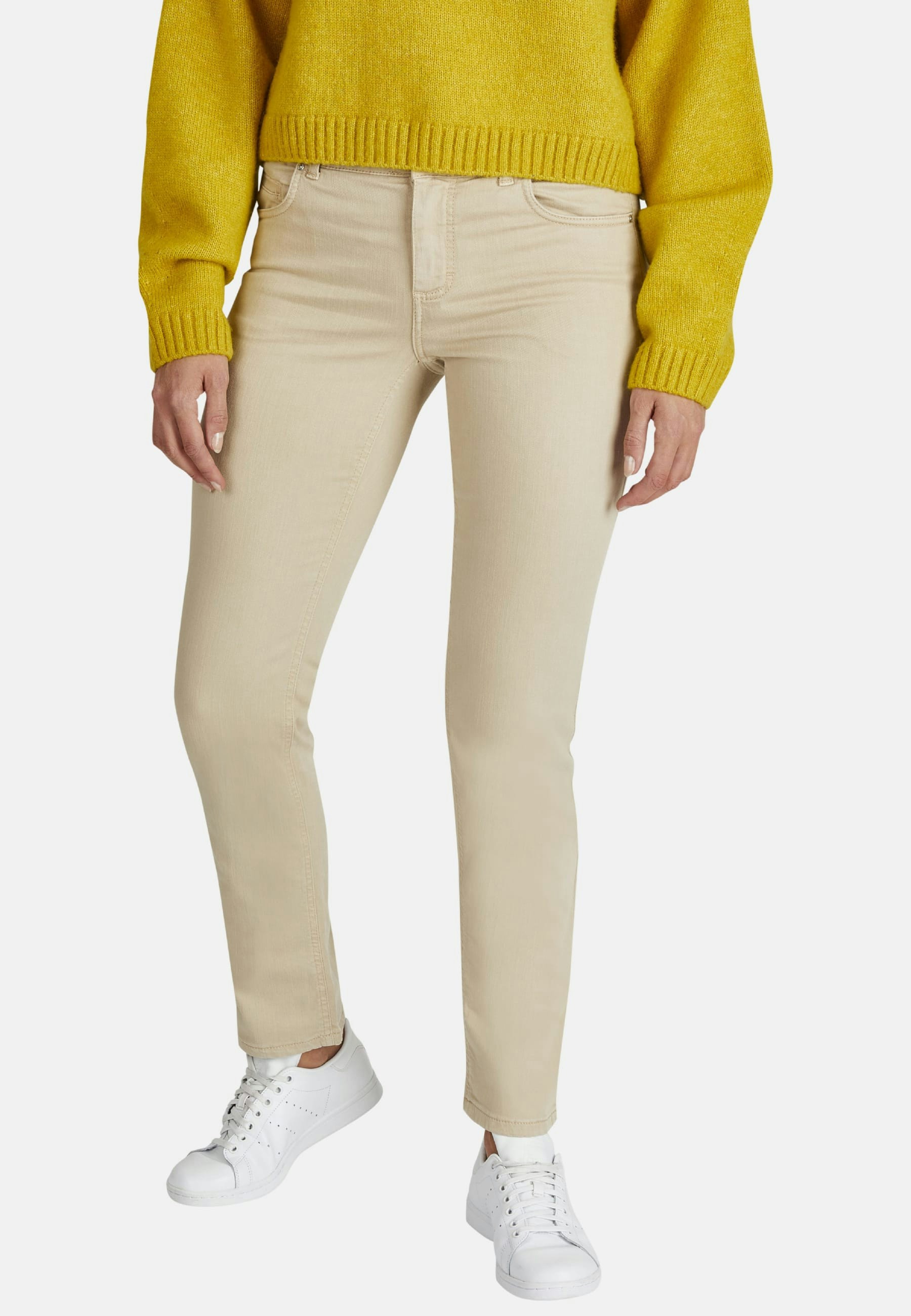 Jeans Cici mit unifarbenem Design