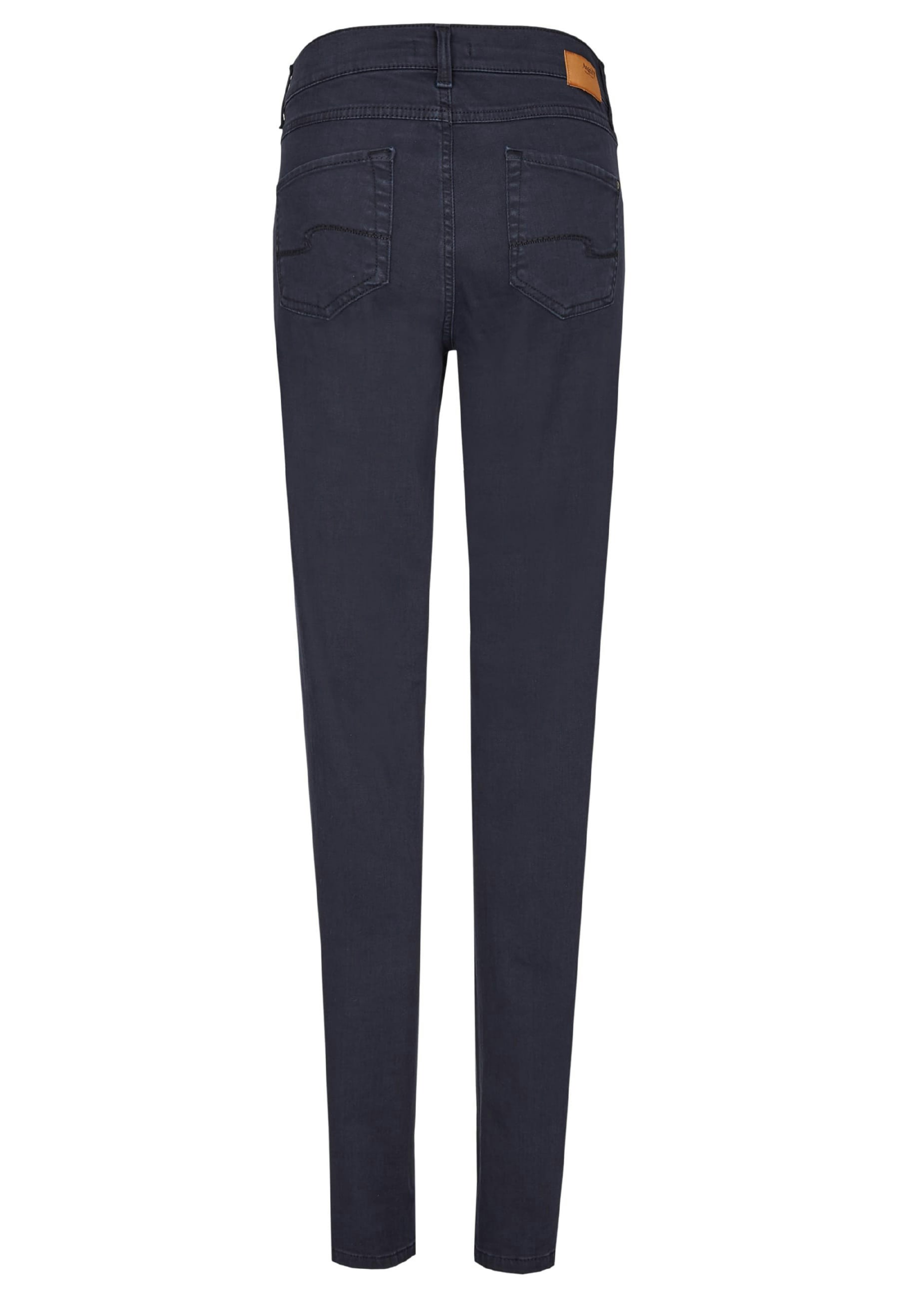 Jeans Dolly with solid design