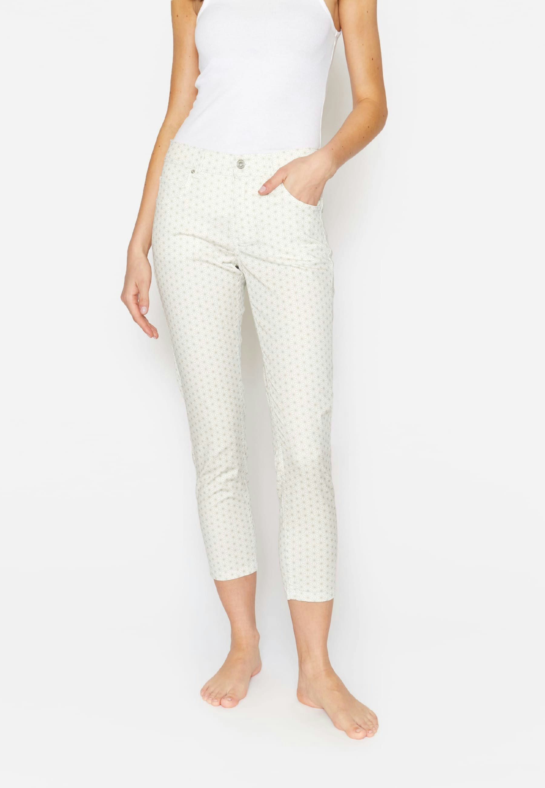 Pants Ornella with graphic print