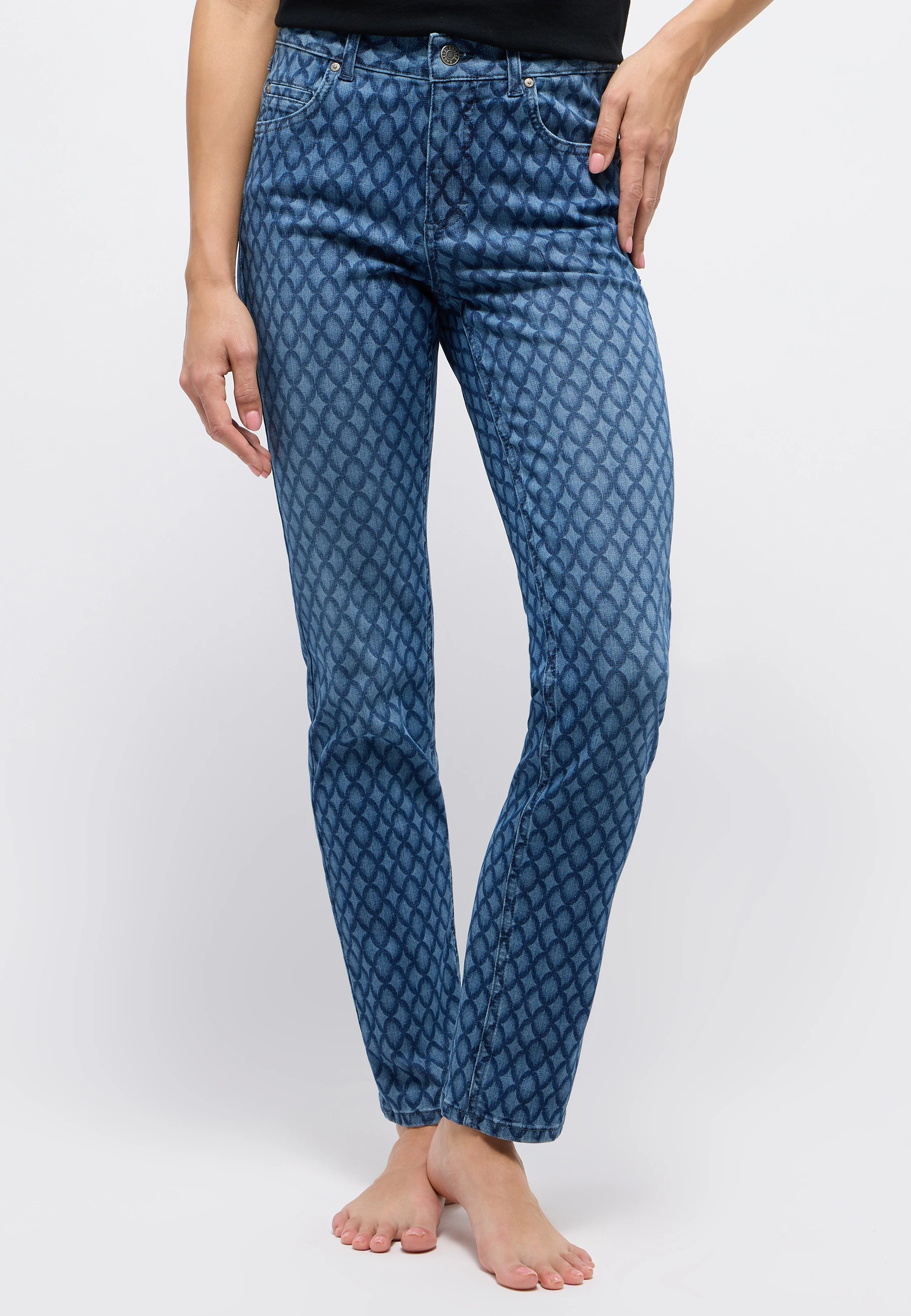Jeans Cici mit Laser Print