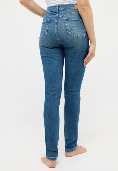 Skinny jeans with used wash