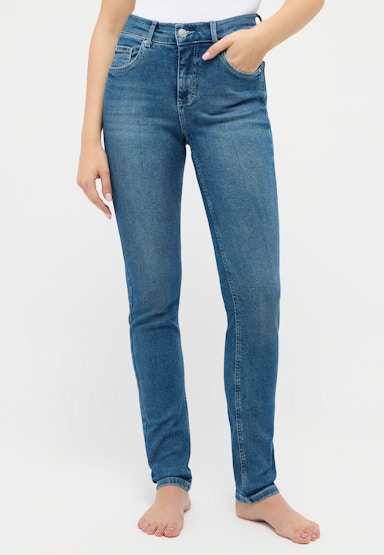 Skinny jeans with used wash