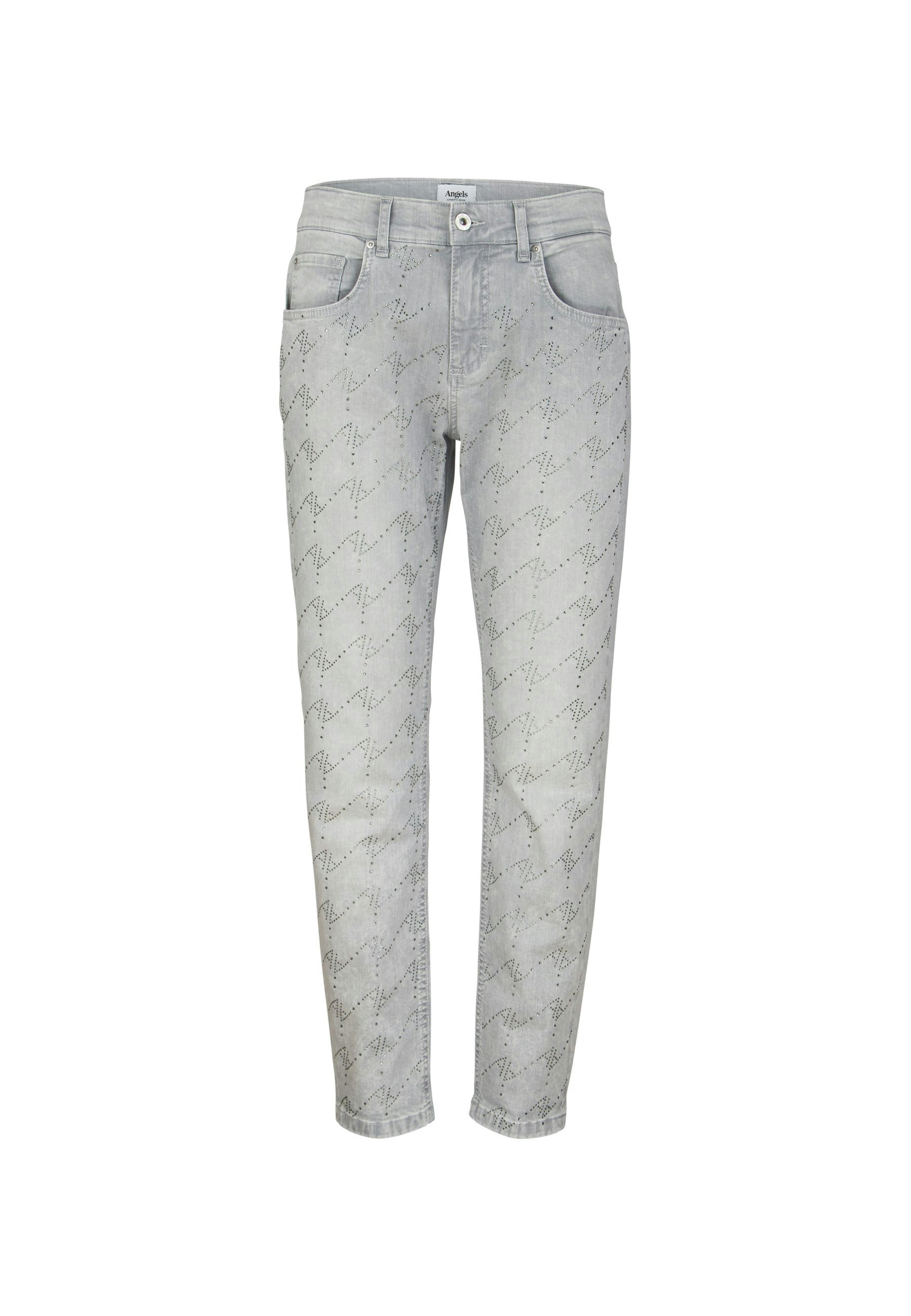 Boyfriend Jeans with rhinestones