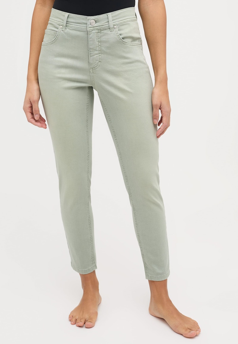 Jeans Ornella with distressed wash