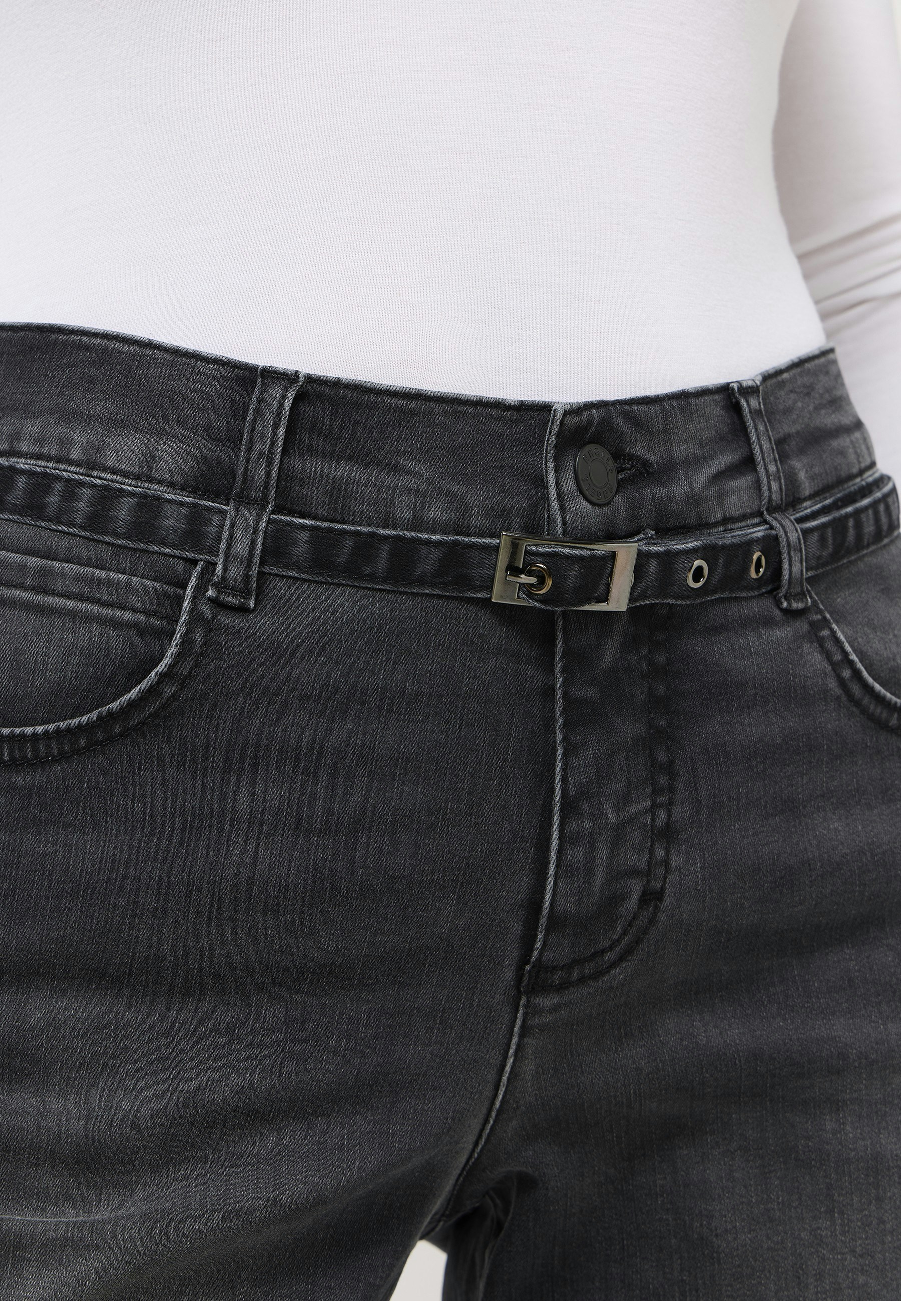 Jeans Liz Belt with integrated belt