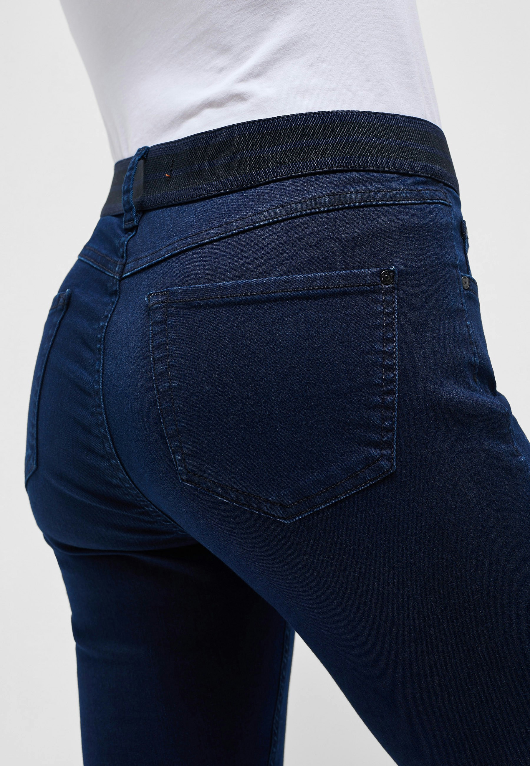 Jeans One Size mit Stretch-Bund