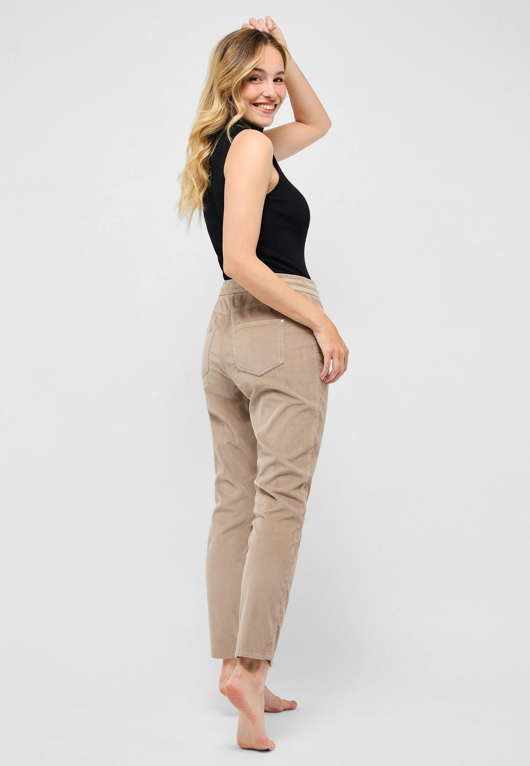 Pants Louisa Active with wide corduroy