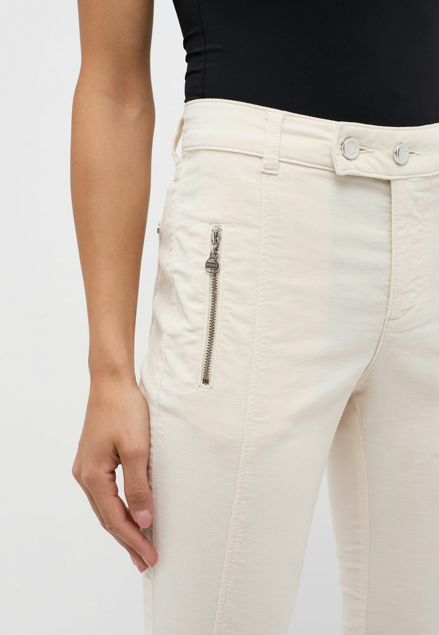 Hose Slim mit Samtstoff