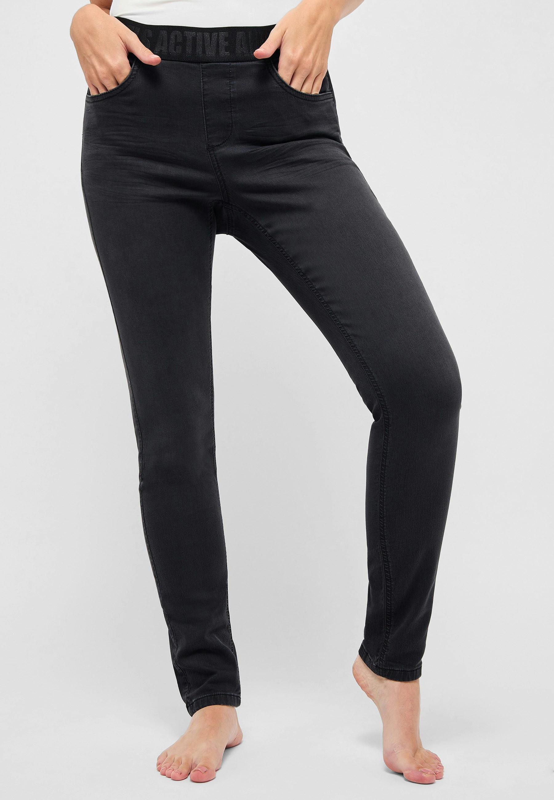 Stretchy Skinny Shape Pants