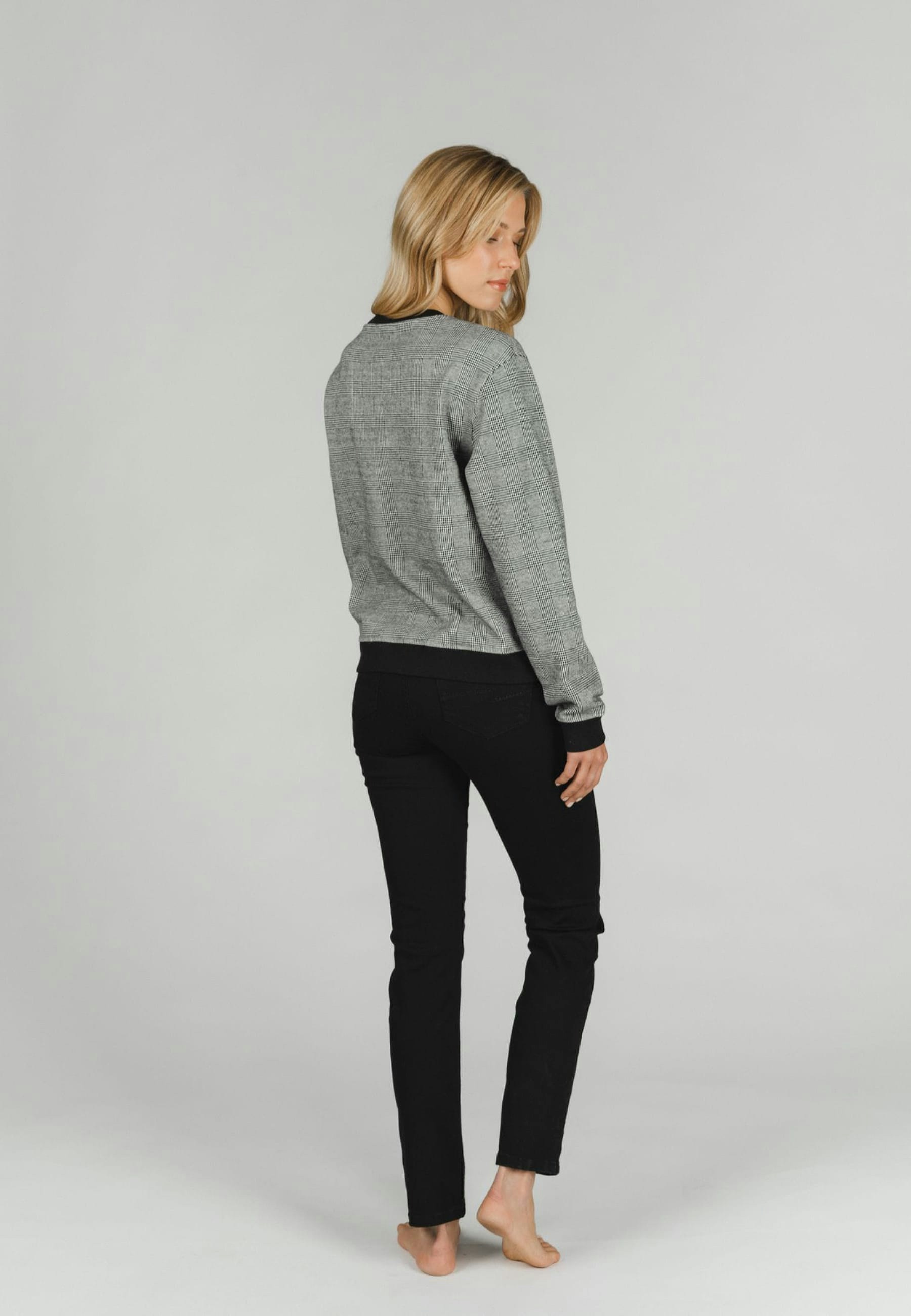 Sweater mit modischem Muster