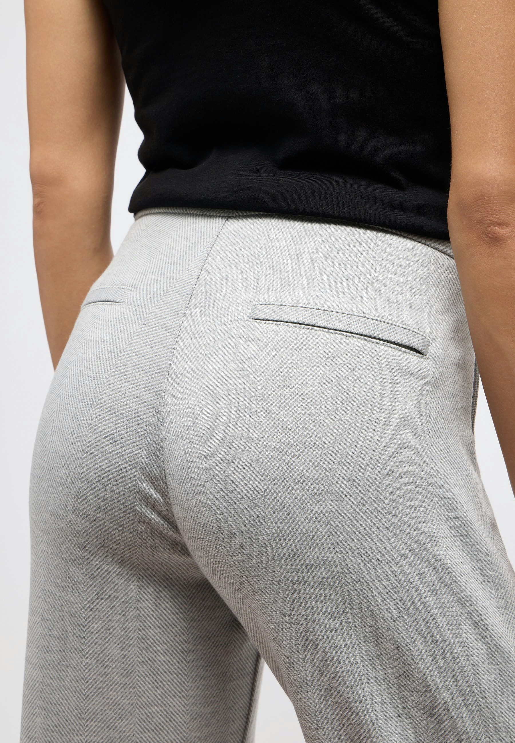 Hose Liz aus Jacquard-Jersey