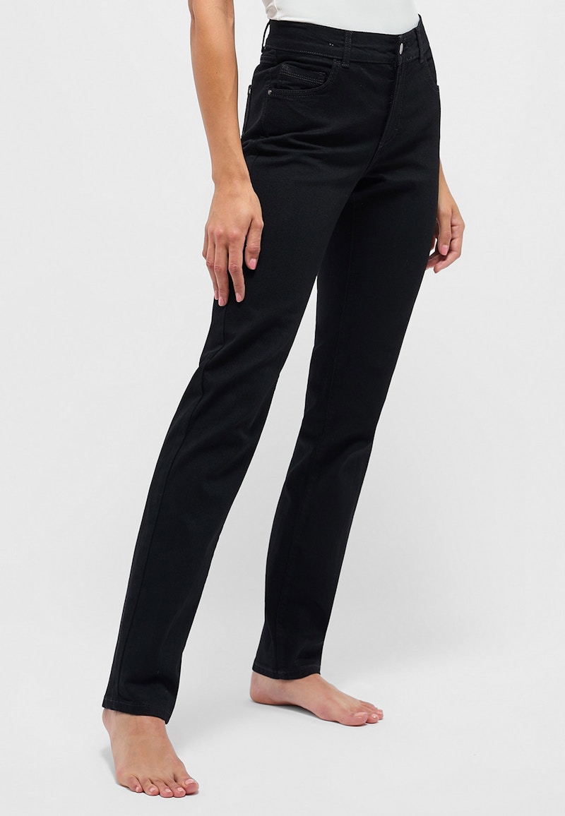 Jeans Dolly mit cleanem Denim