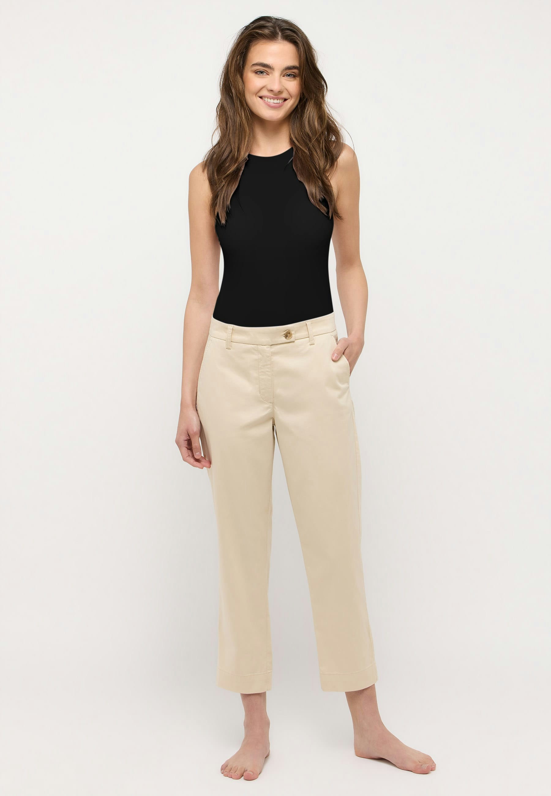 Hose Vera mit Satinoptik