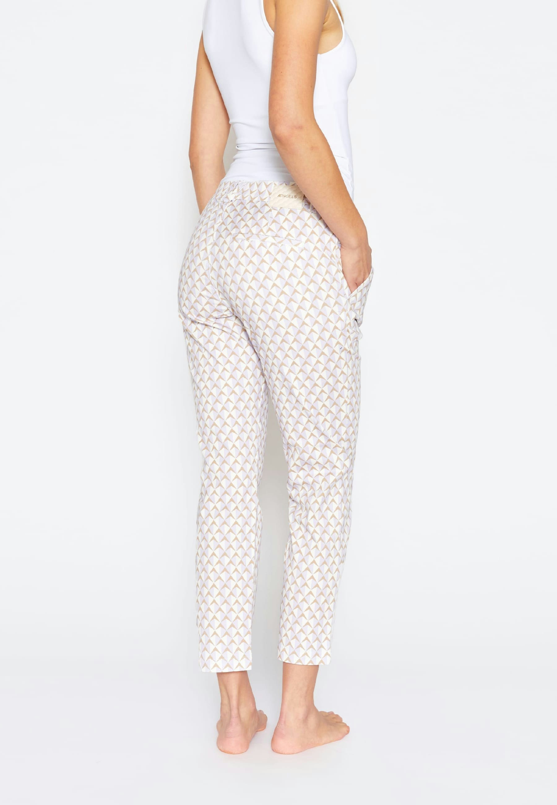 Hose Detail Straight mit grafischem Print