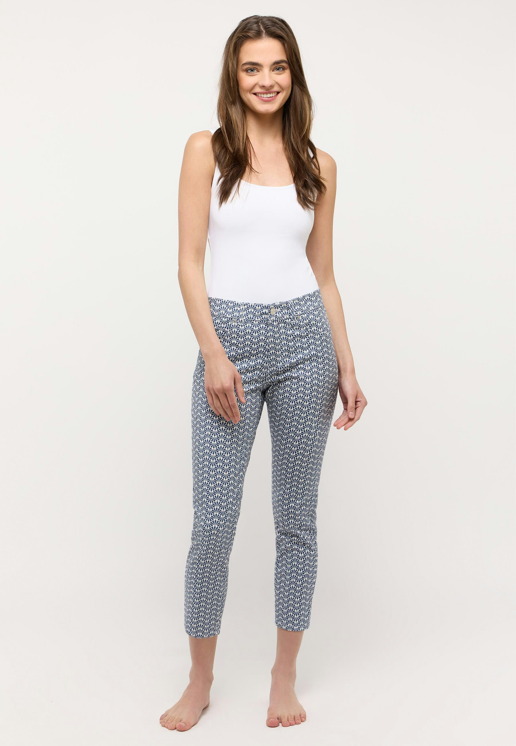 Hose Ornella mit Blumenmuster