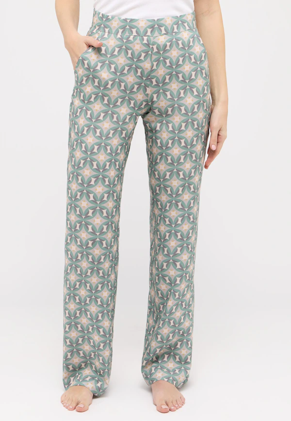 Hose Liz Easy mit Satin-Optik