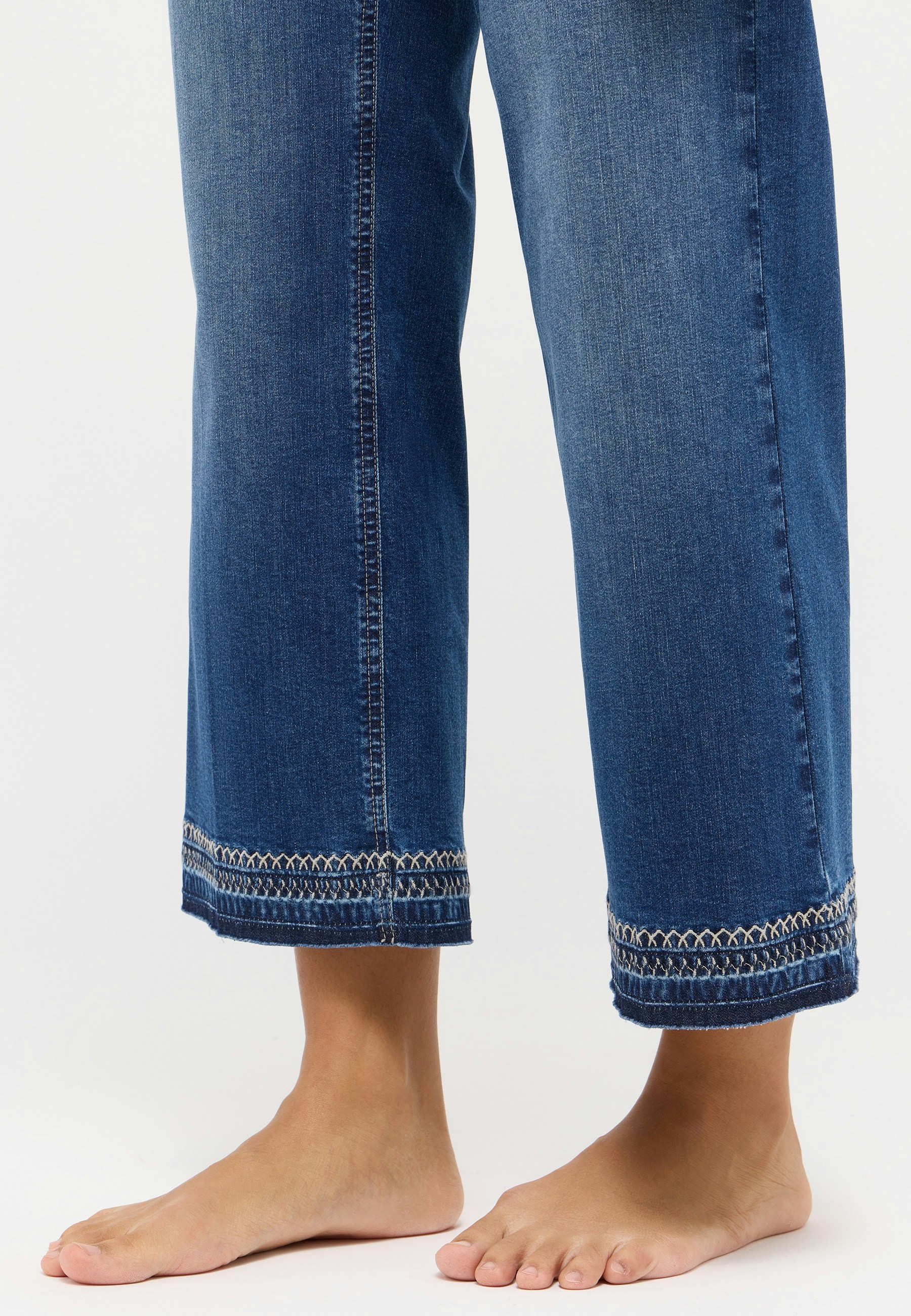 Jeans Linn Fringe with stitch pattern