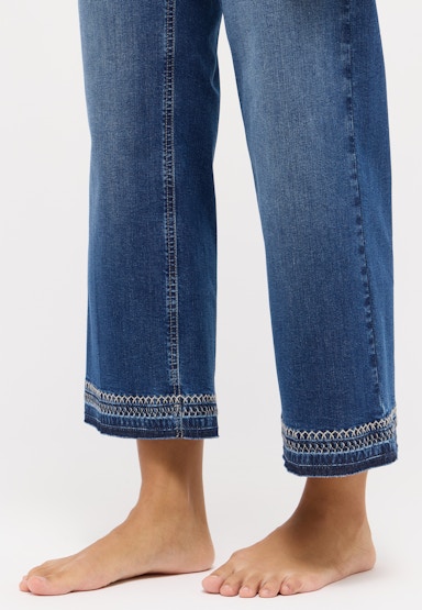 Jeans Linn Fringe mit Stichmuster