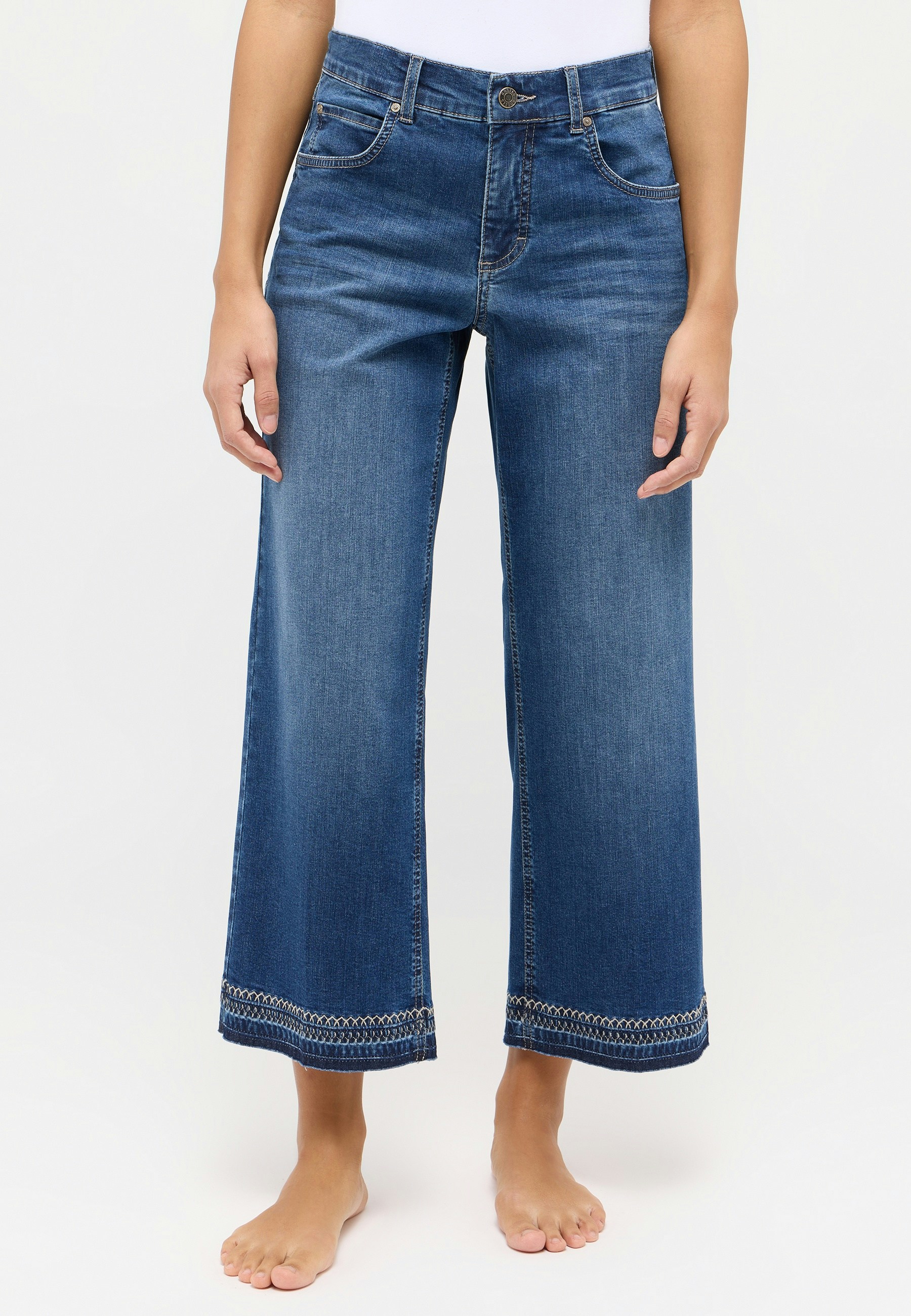 Jeans Linn Fringe with stitch pattern