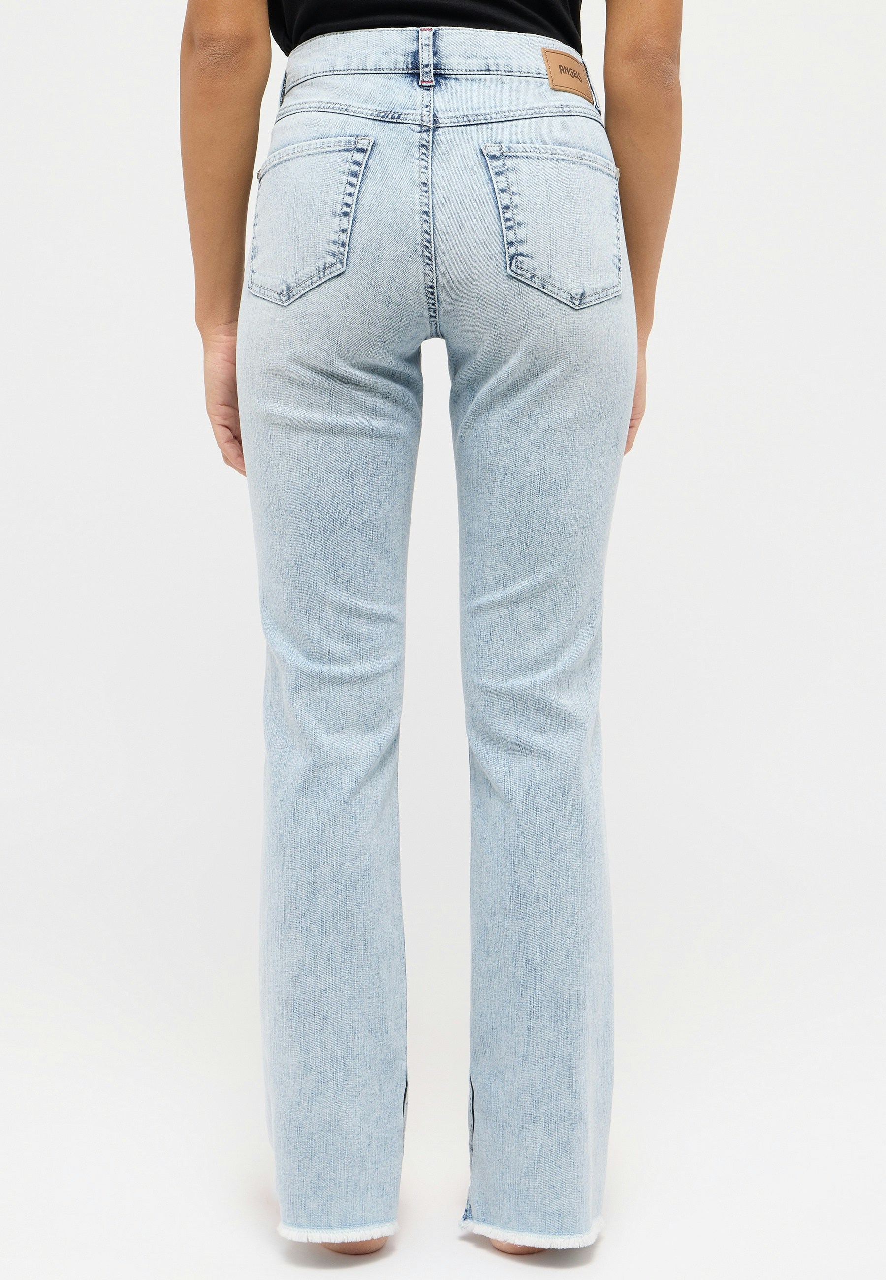 Jeans Leni Slit Fringe with hem slit