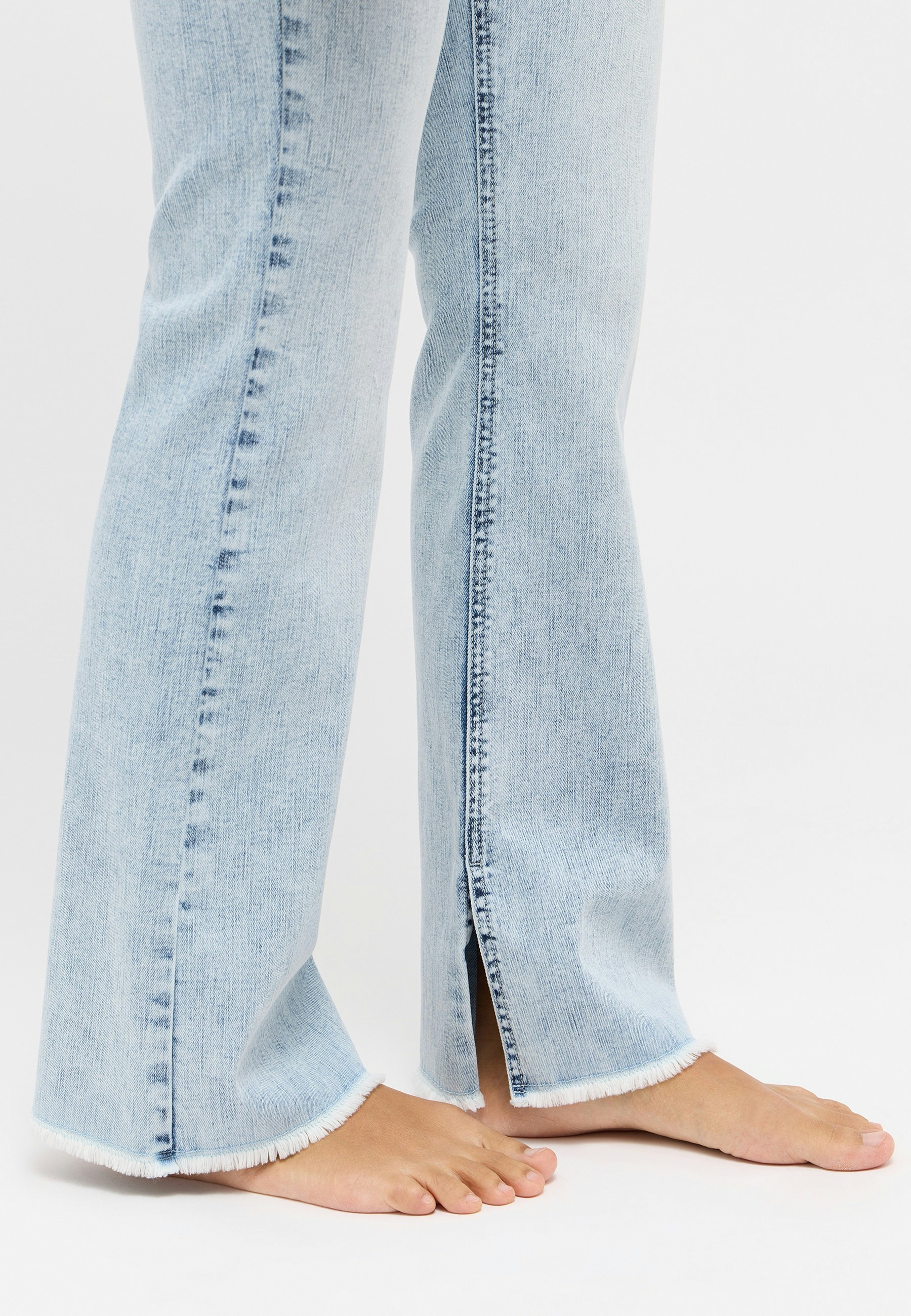 Jeans Leni Slit Fringe with hem slit
