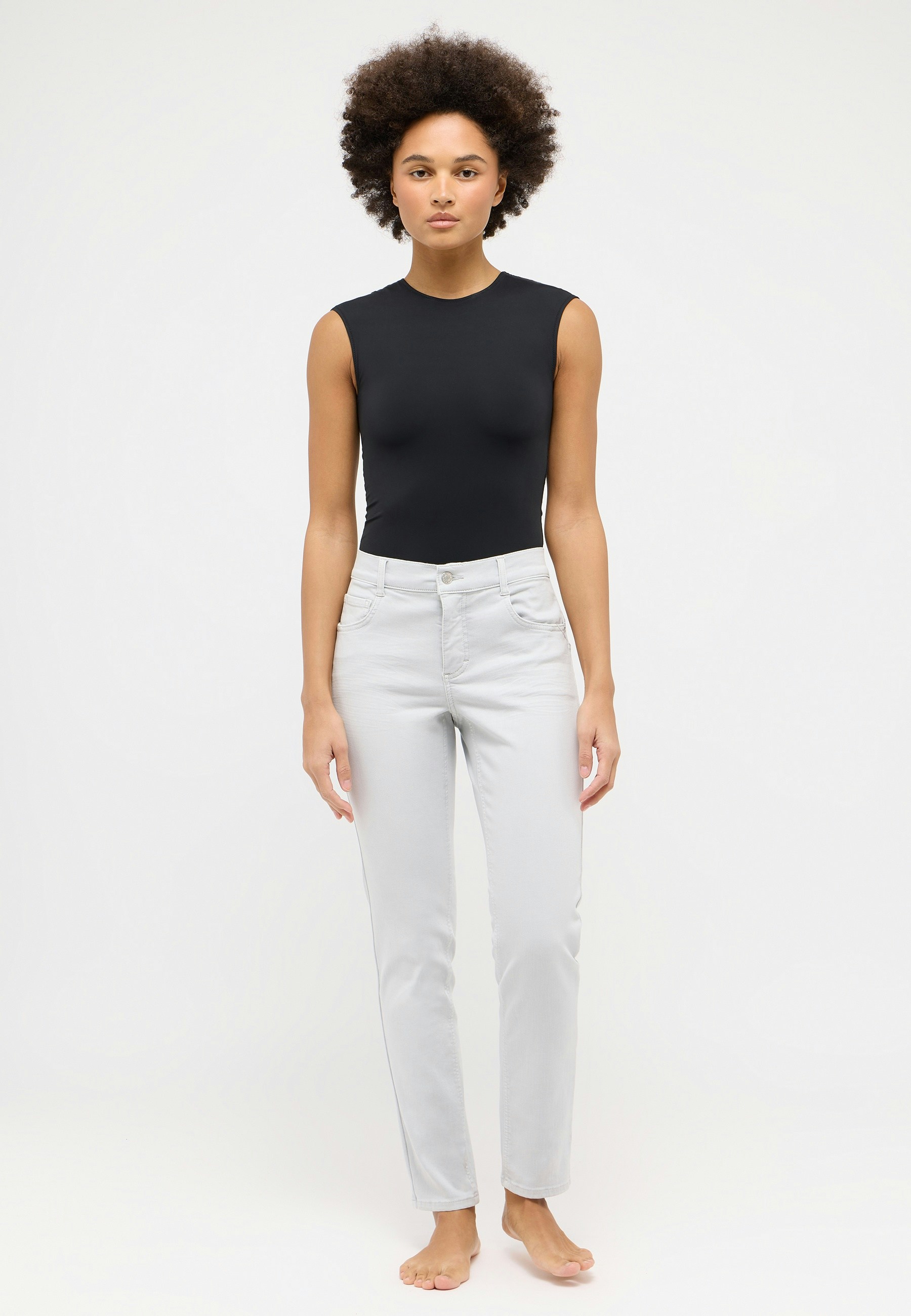 Push-Up Skinny Jeans