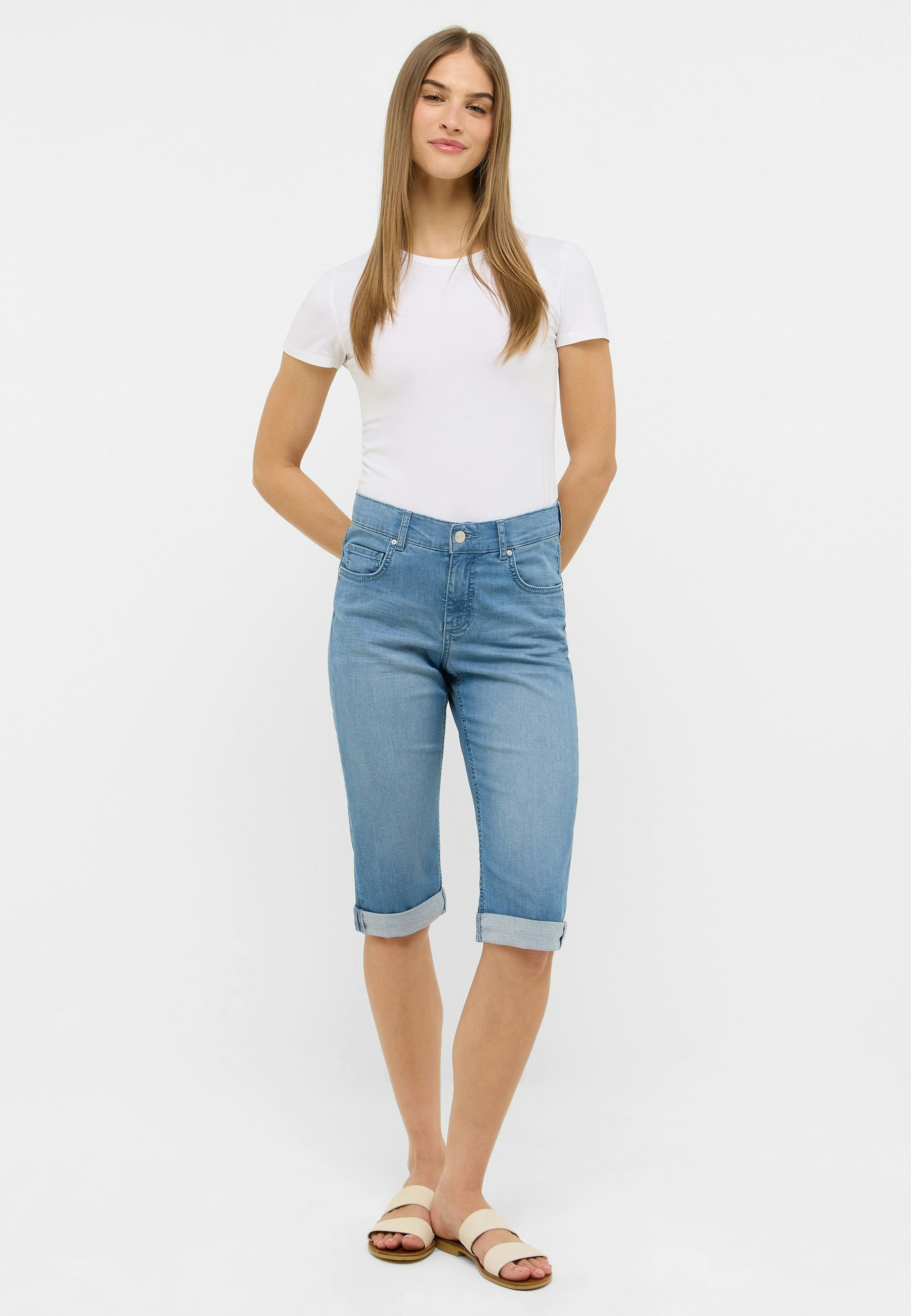 Jeans Capri TU with distressed look
