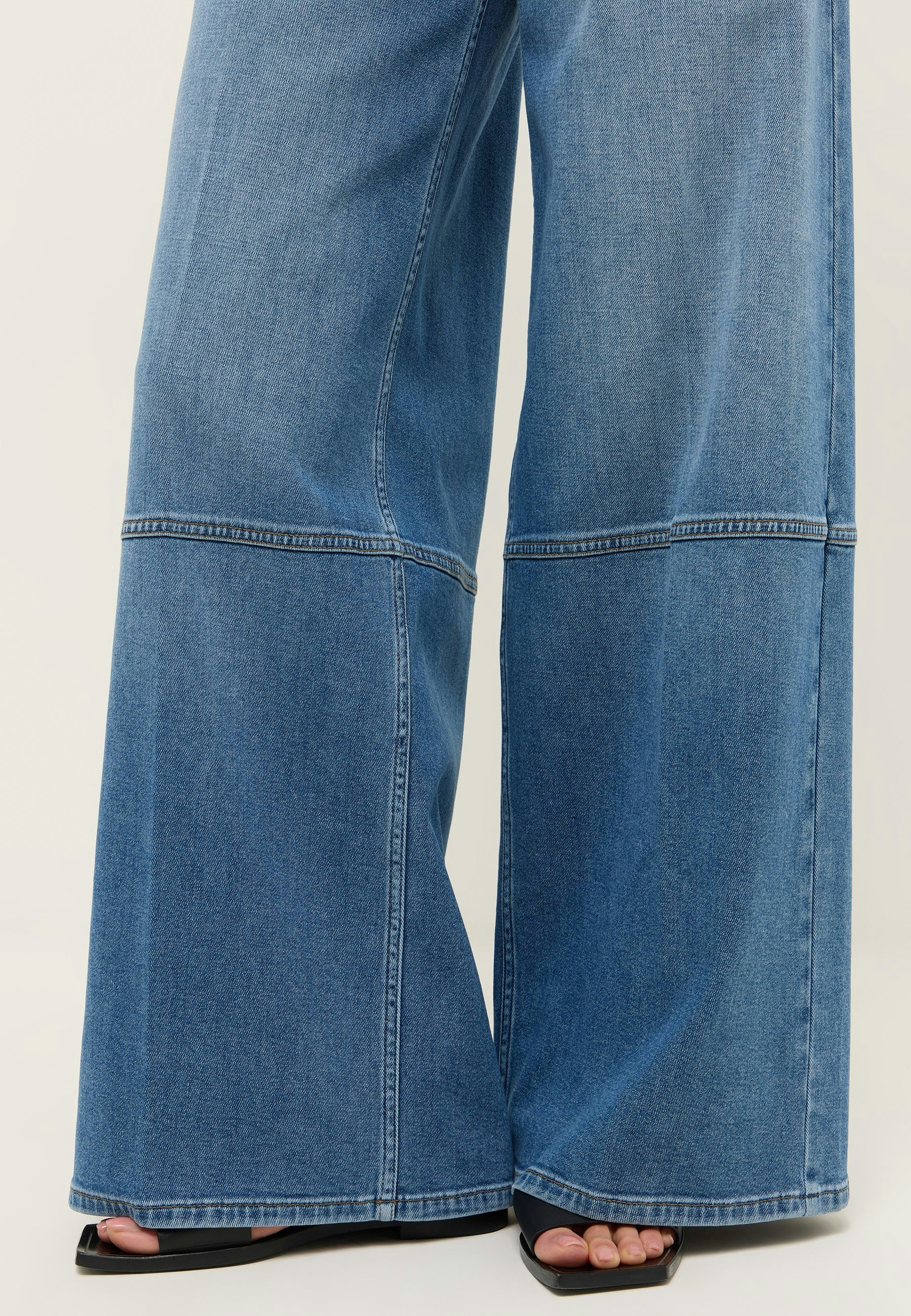 Jeans Seamed Palazzo
