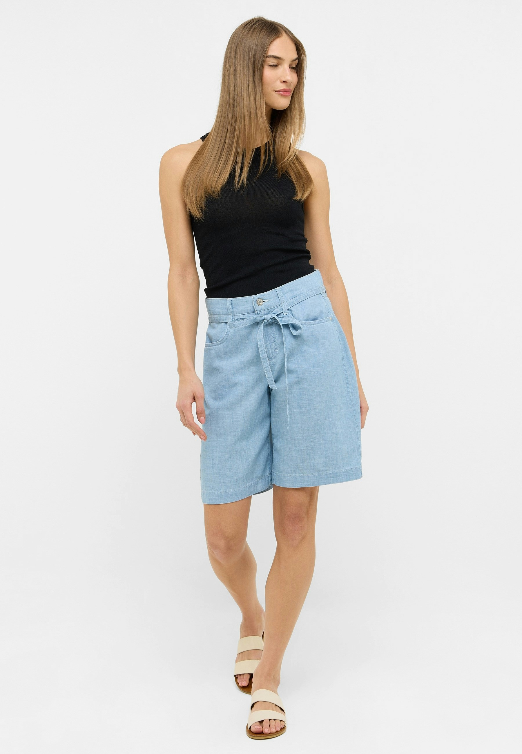 Wide Leg Short Belt Pants