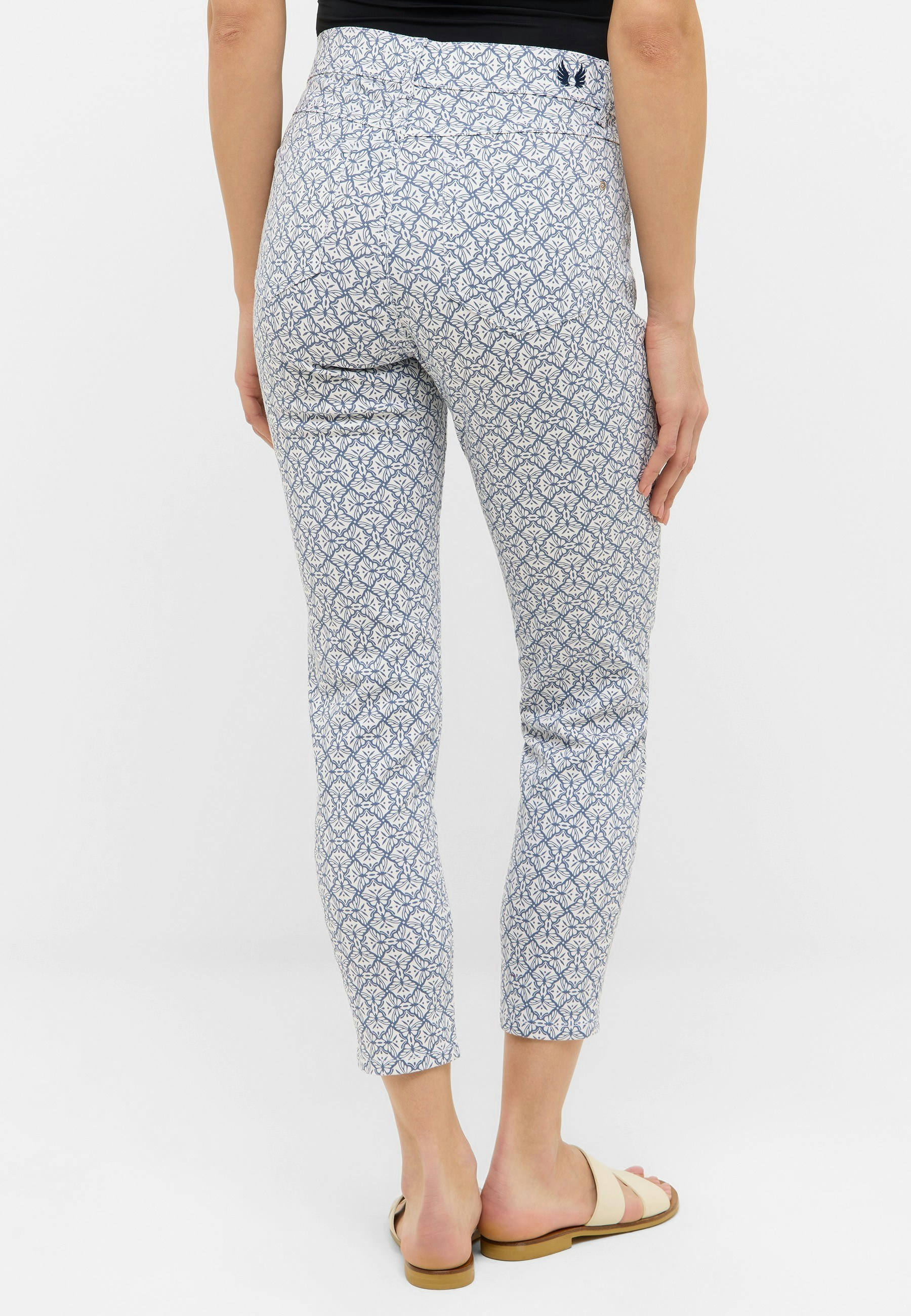 Hose Ornella mit Ornamenten