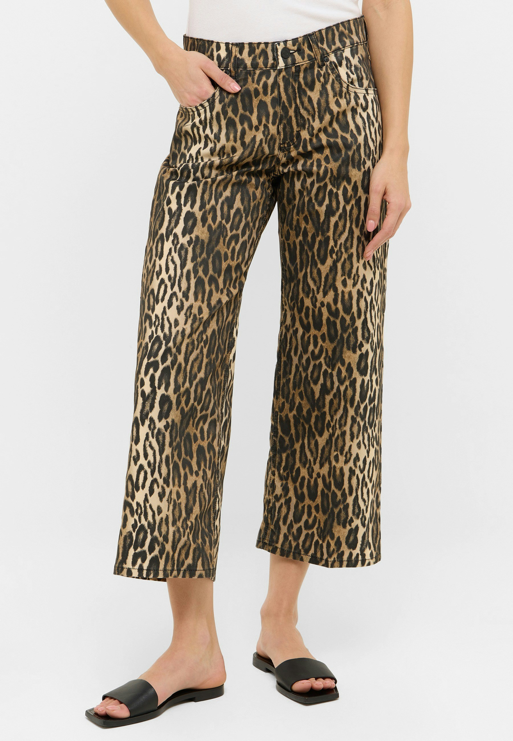 Linn Pants with Leopard Print