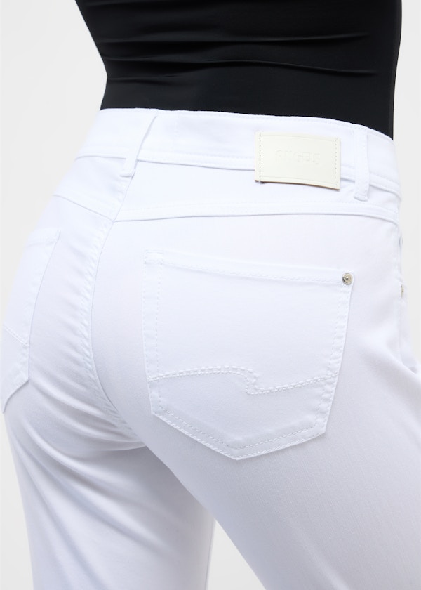 Jeans Ornella mit Used-Waschung