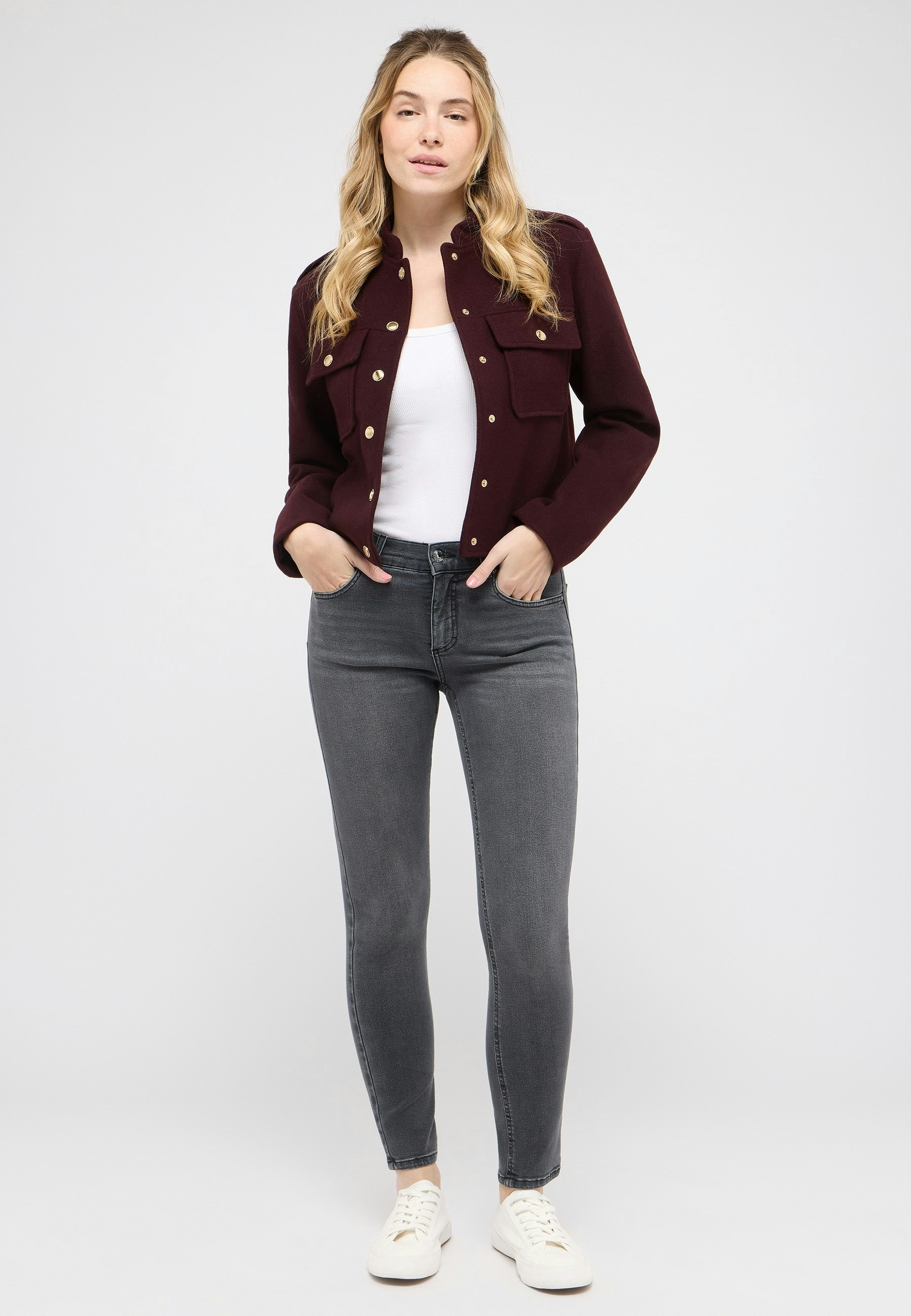 Jeans Skinny mit Used-Waschung