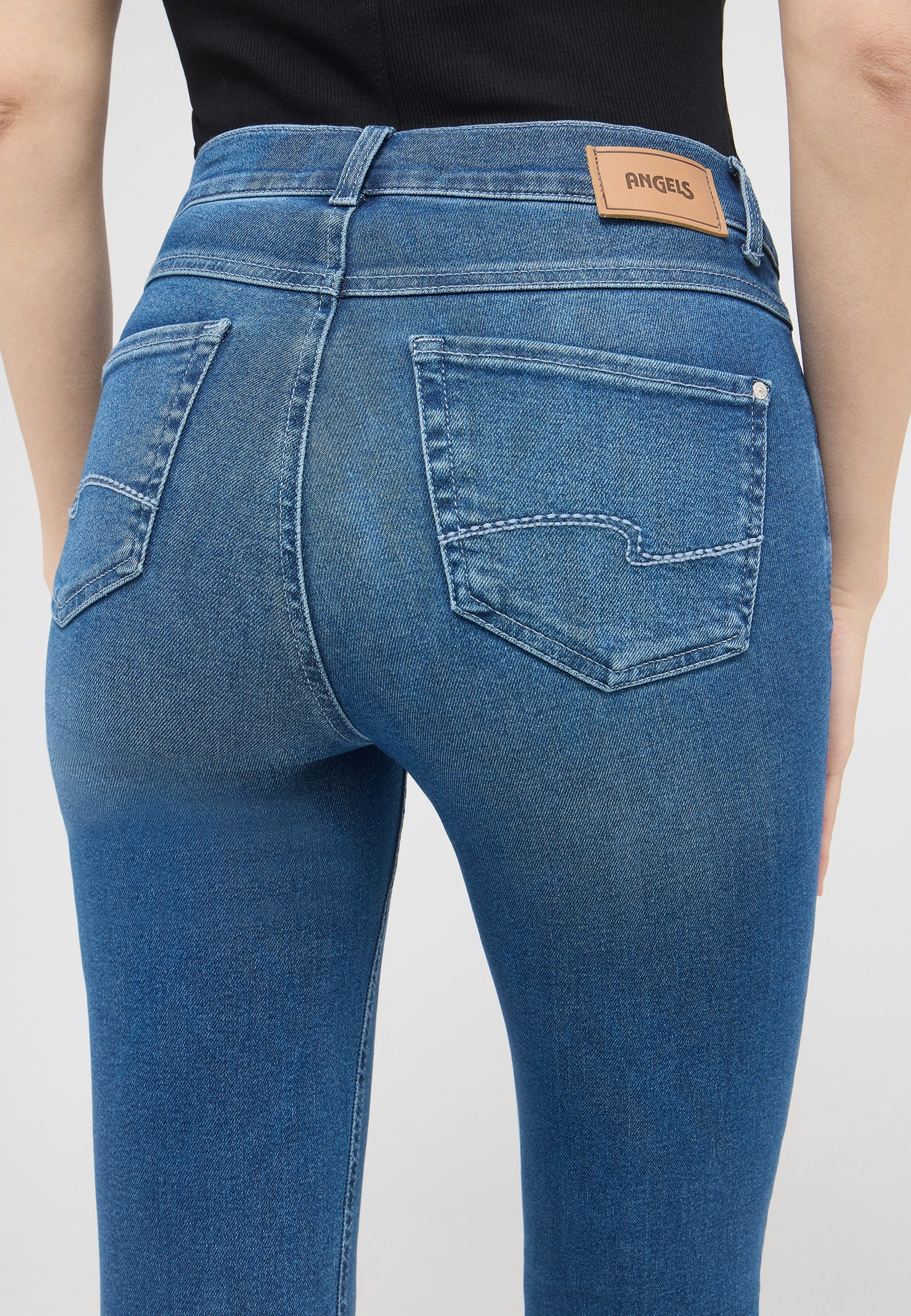 Jeans Skinny mit Used-Waschung