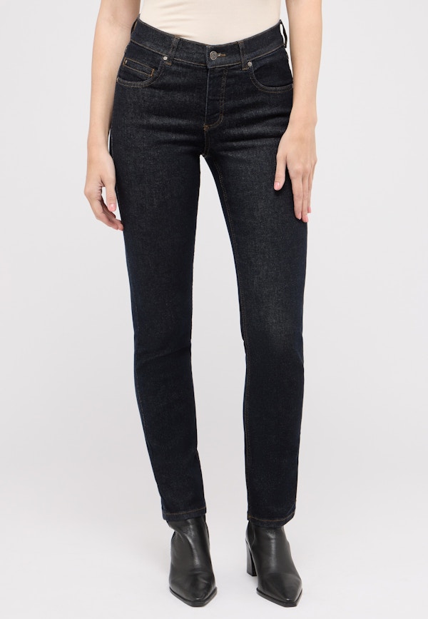 Jeans Cici mit Used-Waschung