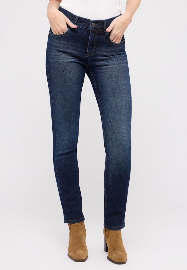 Jeans Cici mit Used-Waschung