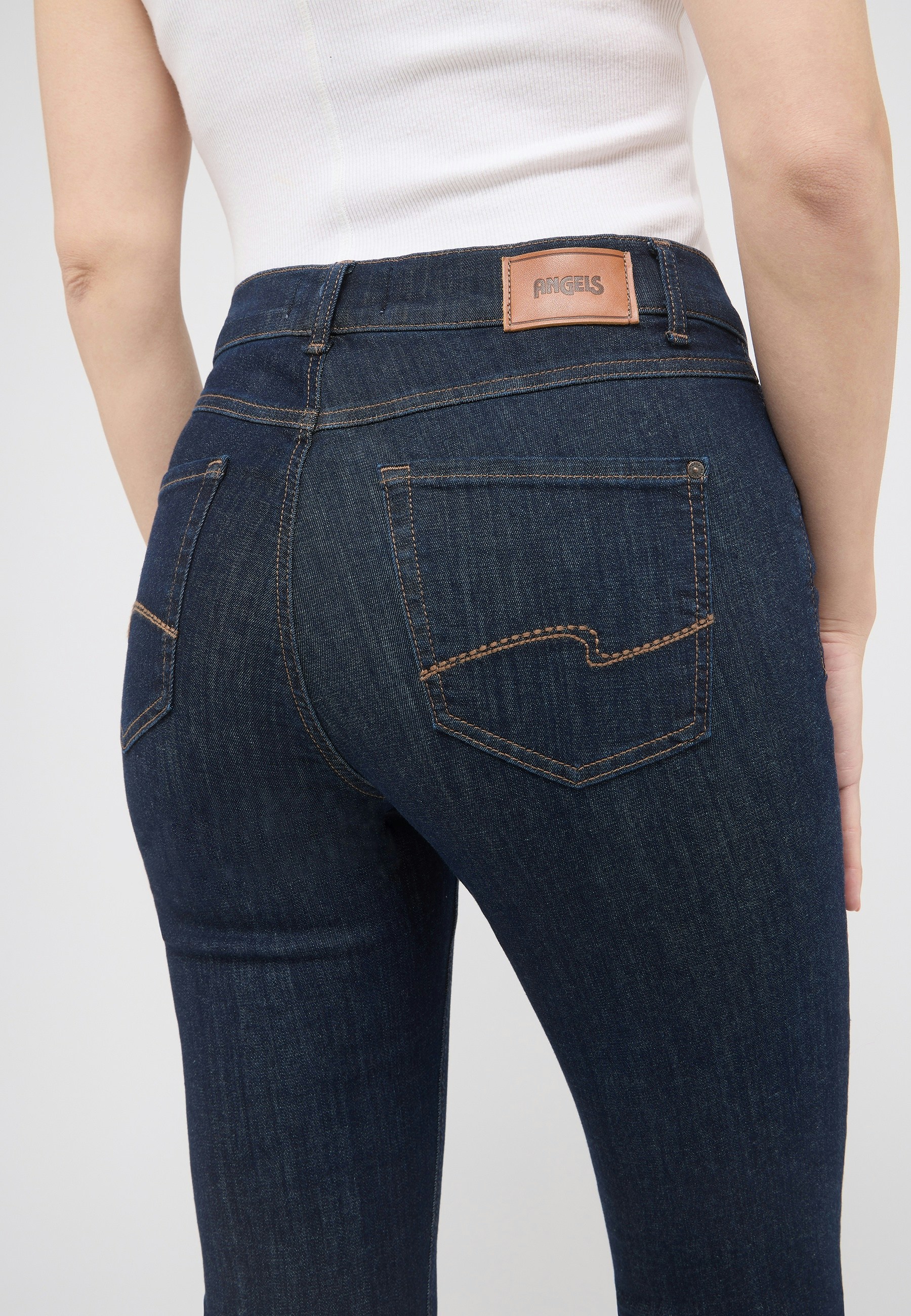 Jeans Cici with power stretch denim