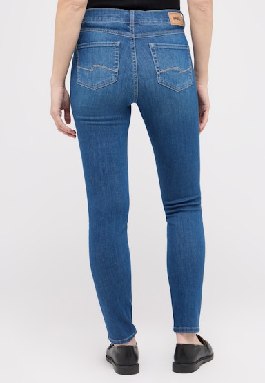 Skinny jeans with authentic denim