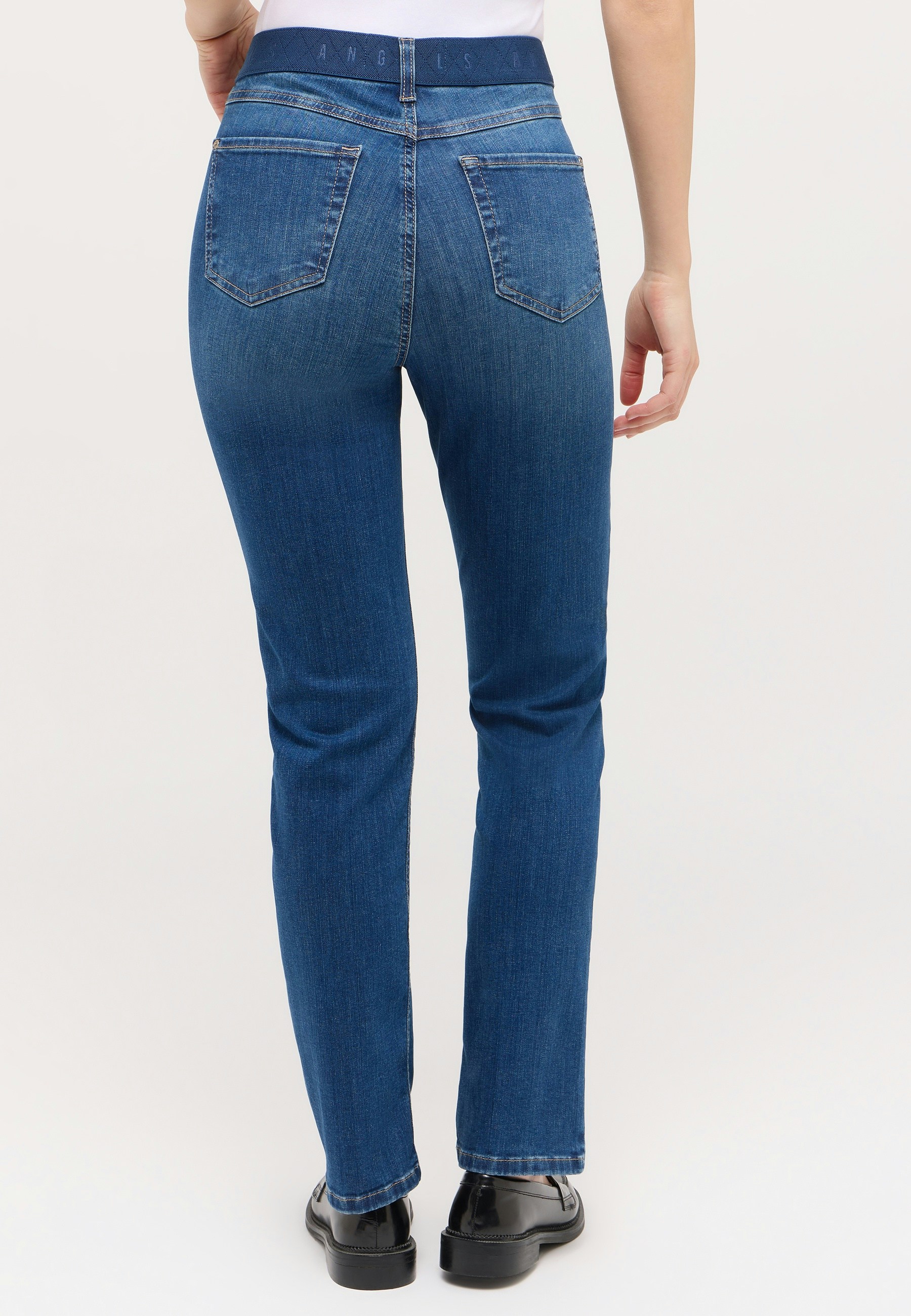 Jeans Cici Sporty mit Stretch-Bund