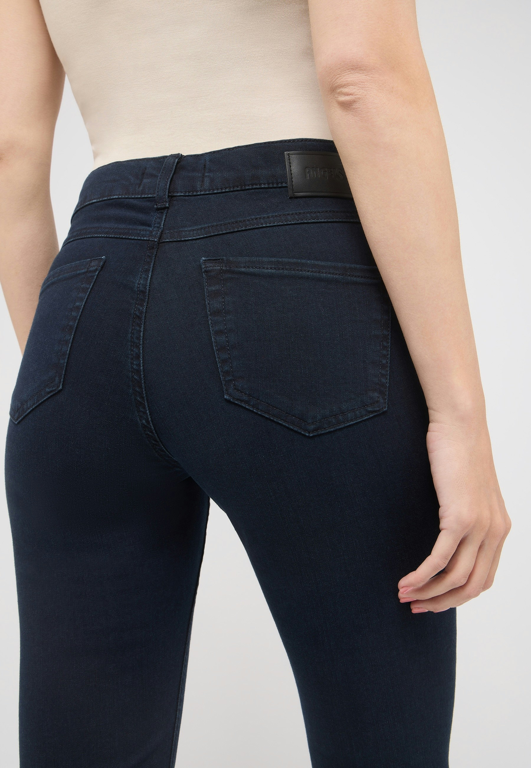 Jeans Leni mit Bootcut