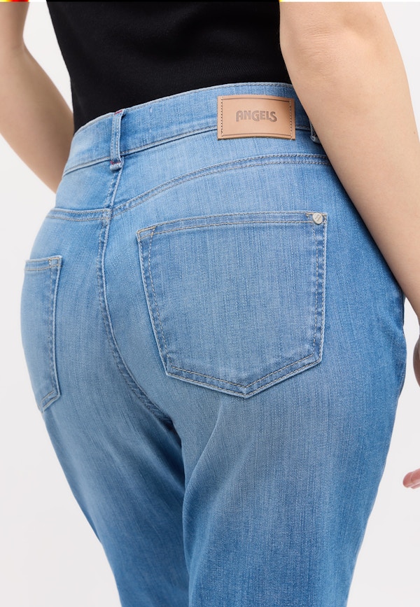 Basic-Jeans Boyfriend TU