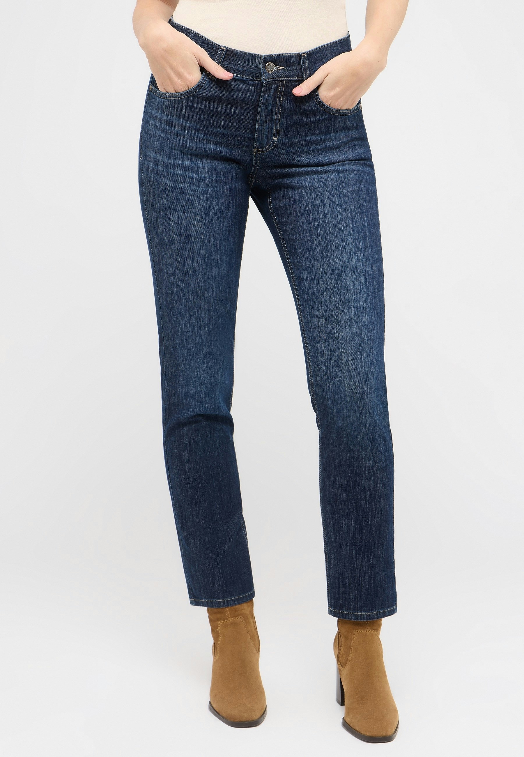 Jeans Cici aus Authentic Denim