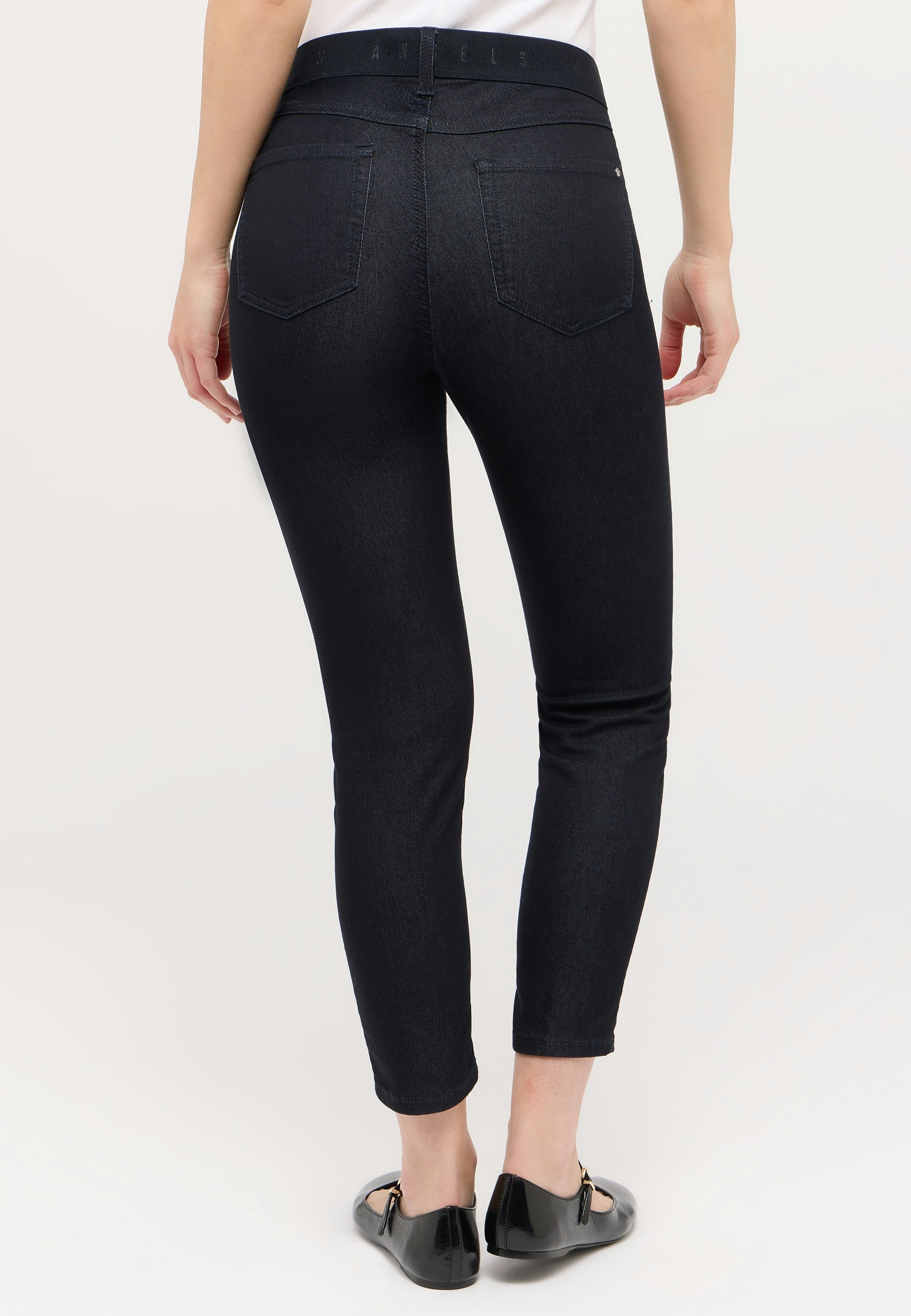 Hose Ornella Sporty aus Yoga Denim