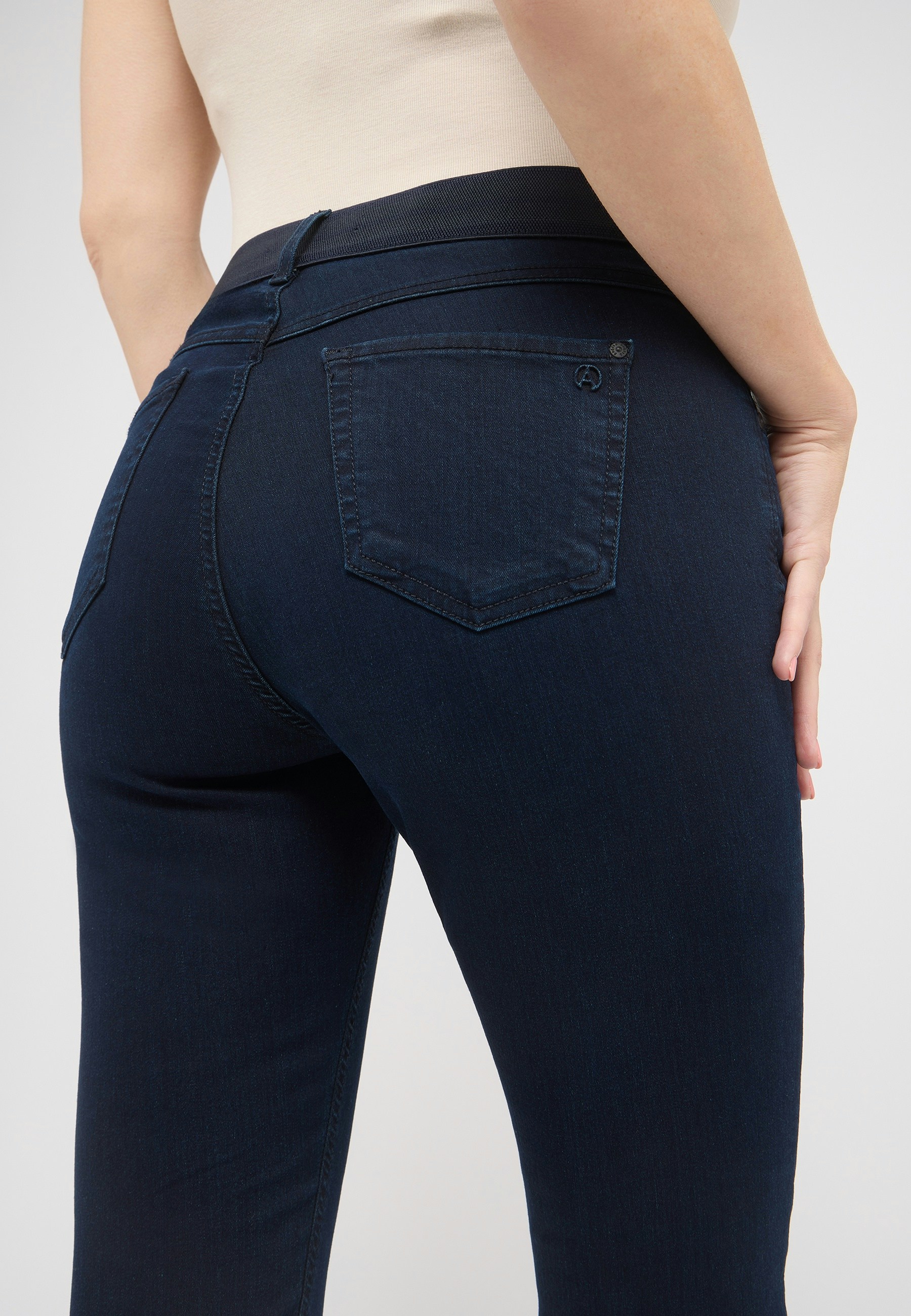 Jeans One Size mit Stretch-Bund