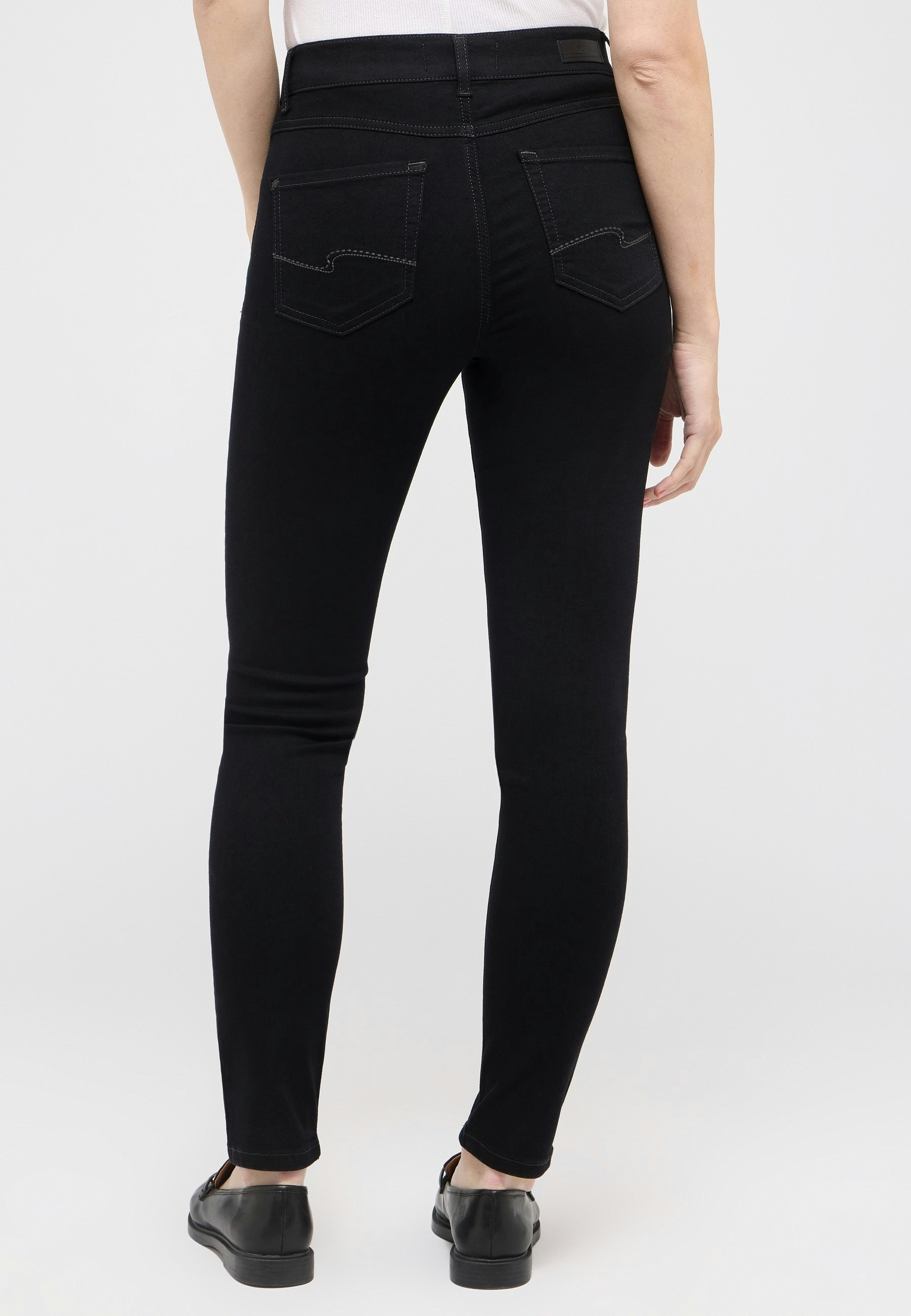 Jeans Skinny mit cleanem Super Stretch Denim